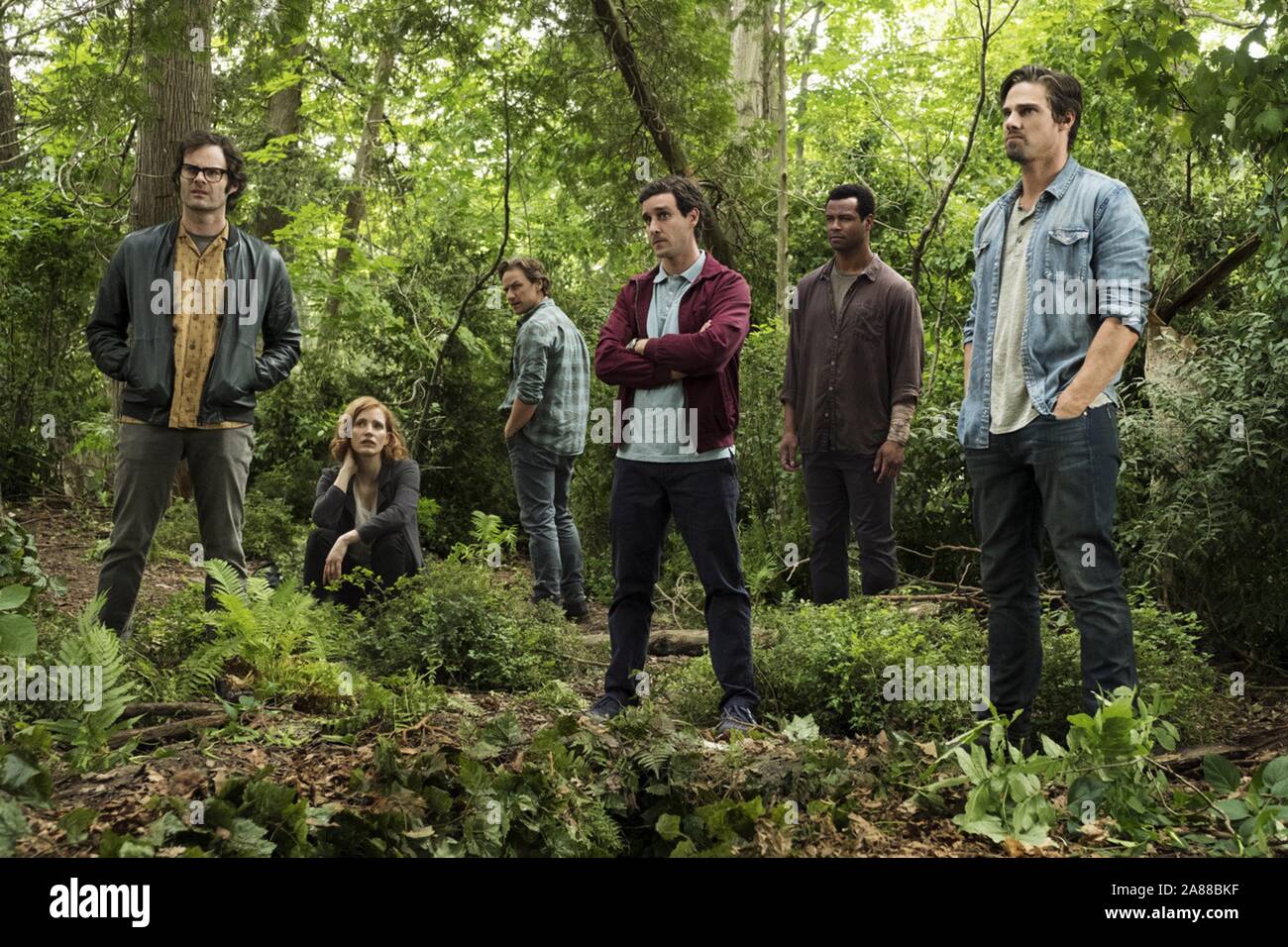IT CHAPTER TWO (2019) BILL HADER JESSICA CHASTAIN JAMES MCAVOY JAMES ...
