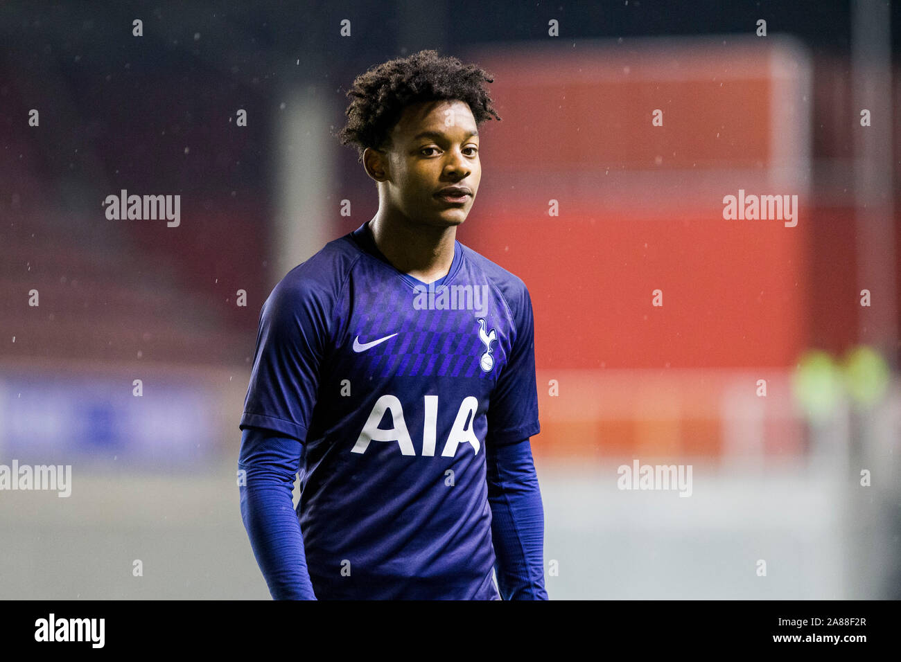 Vozdovac Stadium, Belgrade, Serbia. 6th Nov, 2019. UEFA Under 19 UEFA Youth  league football, FK Crvena Zvezda under 19s versus Tottenham Hotspur under  19s; The players of Tottenham Hotspur line-up Credit: Action