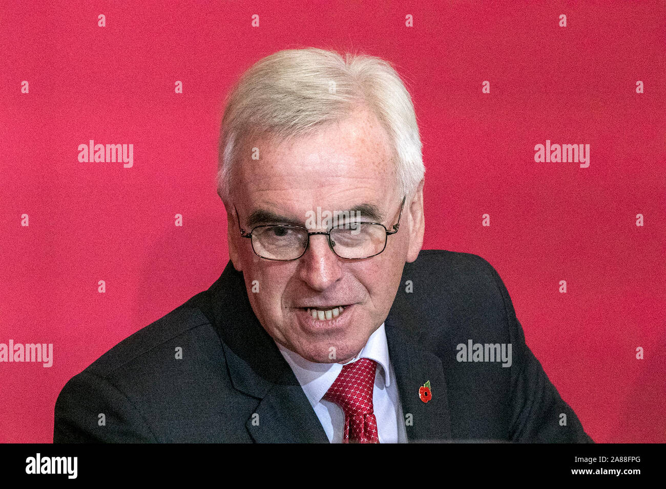 Liverpool, Merseyside. 7th November 2019.  John McDonnell, the Shadow Chancellor, speaking in the city of Liverpool to announce the first major policy announcement in the lead up to the 12th December General Election.  He is outlining plans to break up HM Treasury and move a big part of decision making to the north.  Mr McDonnell is also pledging an additional £150bn in a new Social Transformation Fund to be spent over the first five years of 'our Labour government'.  Credit: Cernan Elias/Alamy Live News Stock Photo