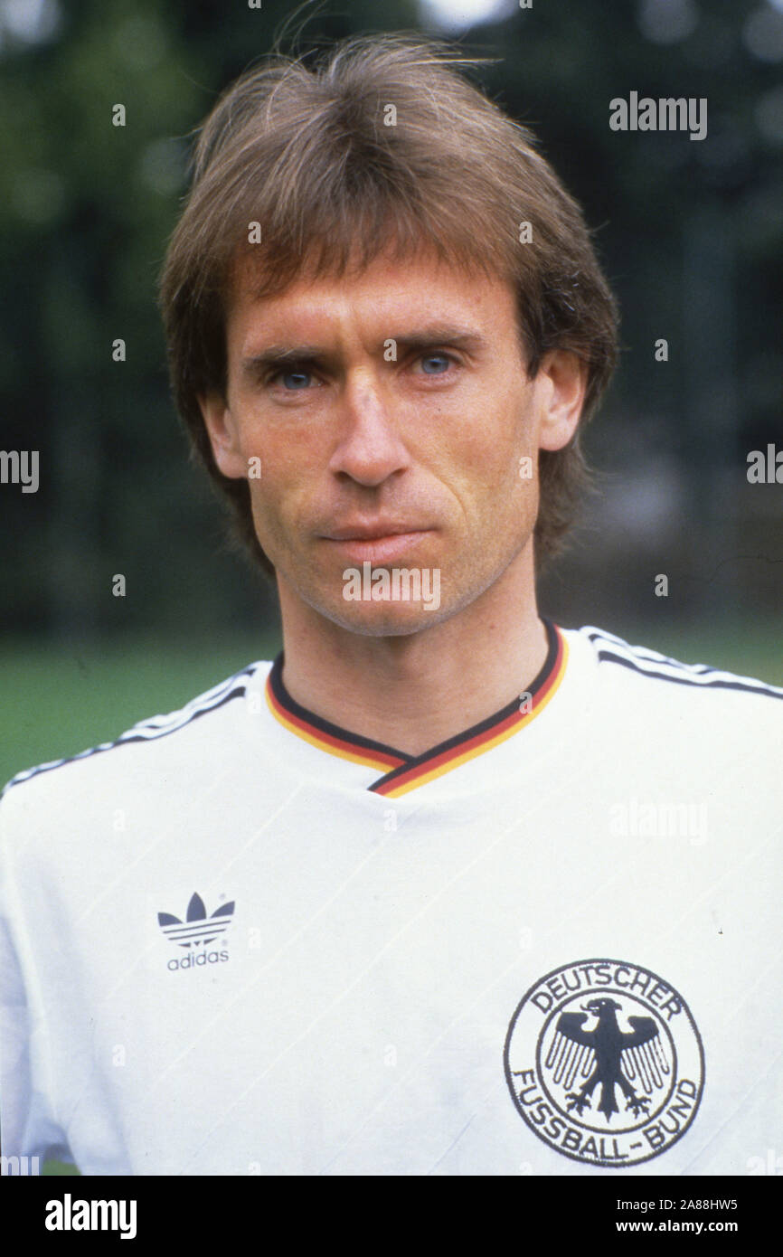 Norbert EDER, footballer, in the jersey of the German National Football