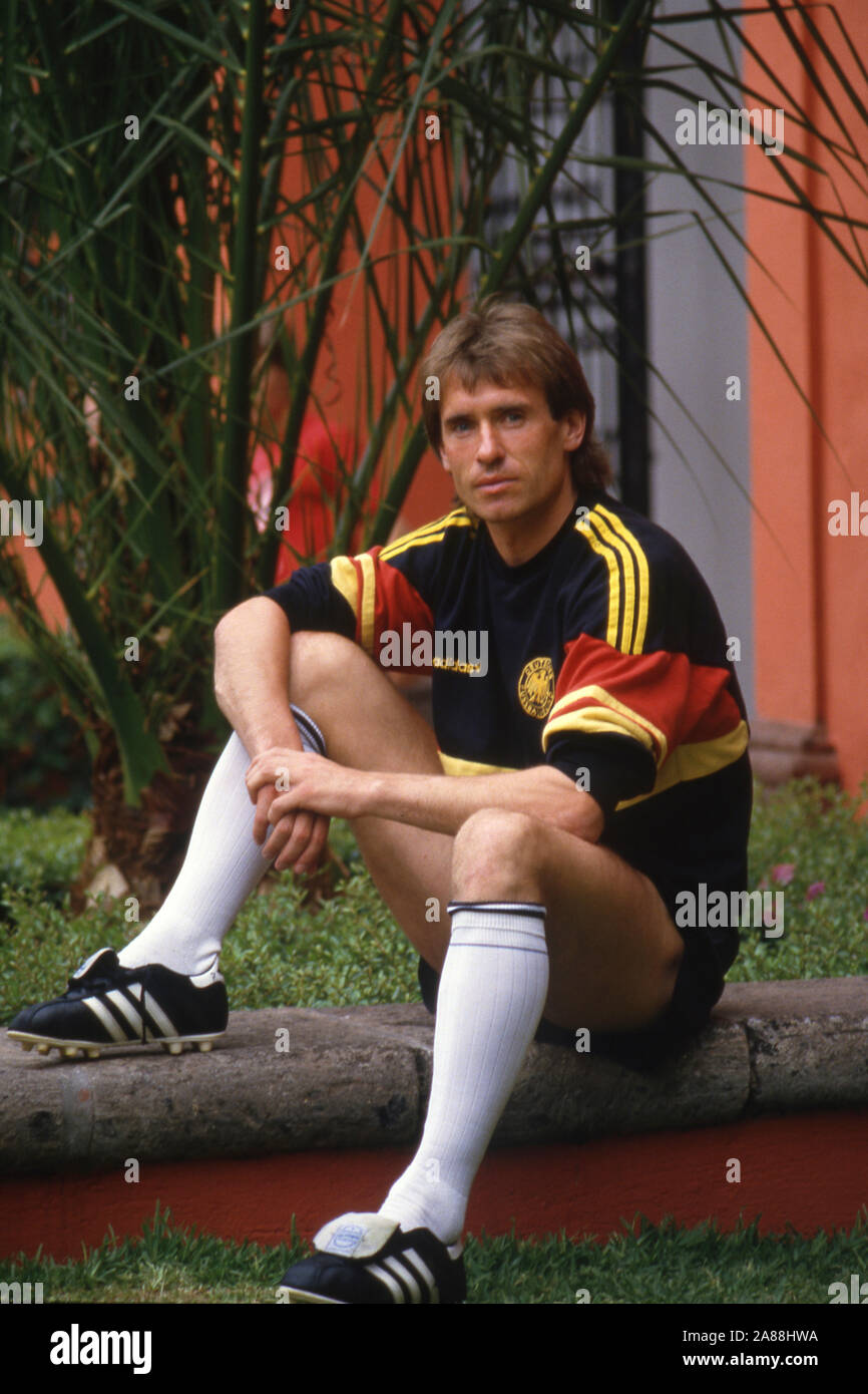 Norbert EDER, footballer, in the jersey of the German national football
