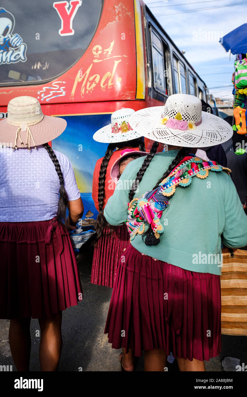 Lively streets on the Old Market (or Mercado 25 de Mayo) area in
