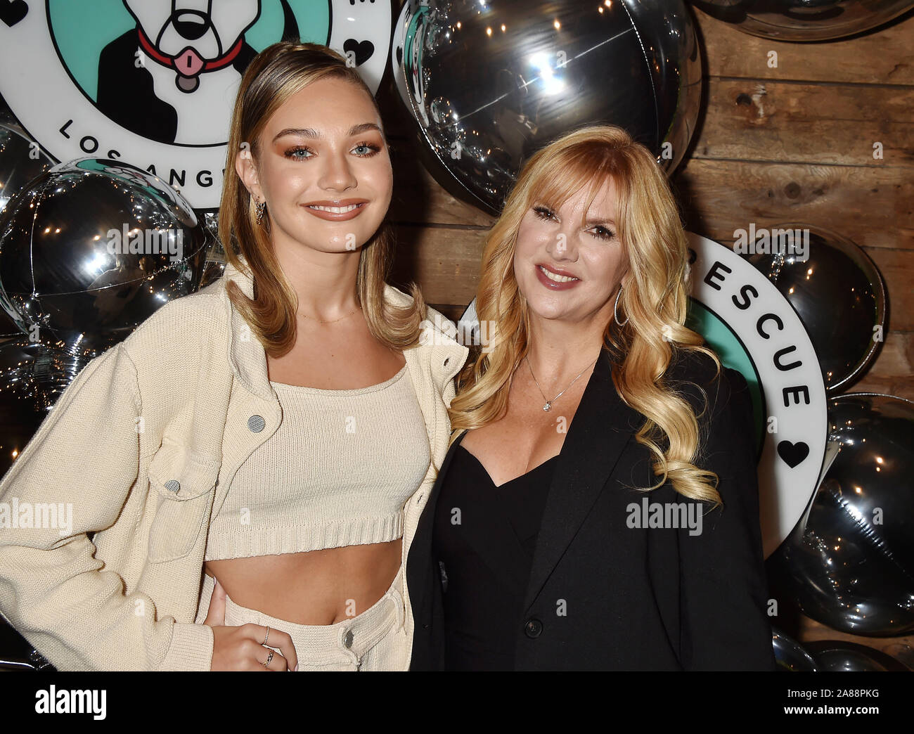 LOS ANGELES, CA - NOVEMBER 06: Maddie Ziegler (L) and Melissa Gisoni
