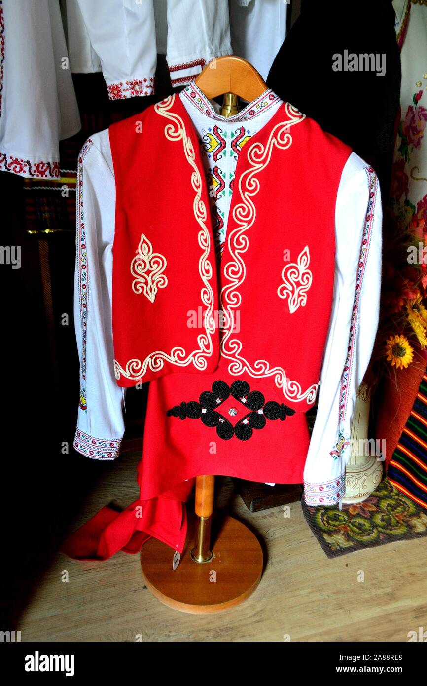 SellingTypical souvenirs in TRYAVNA -Balkans - BULGARIA Stock Photo - Alamy