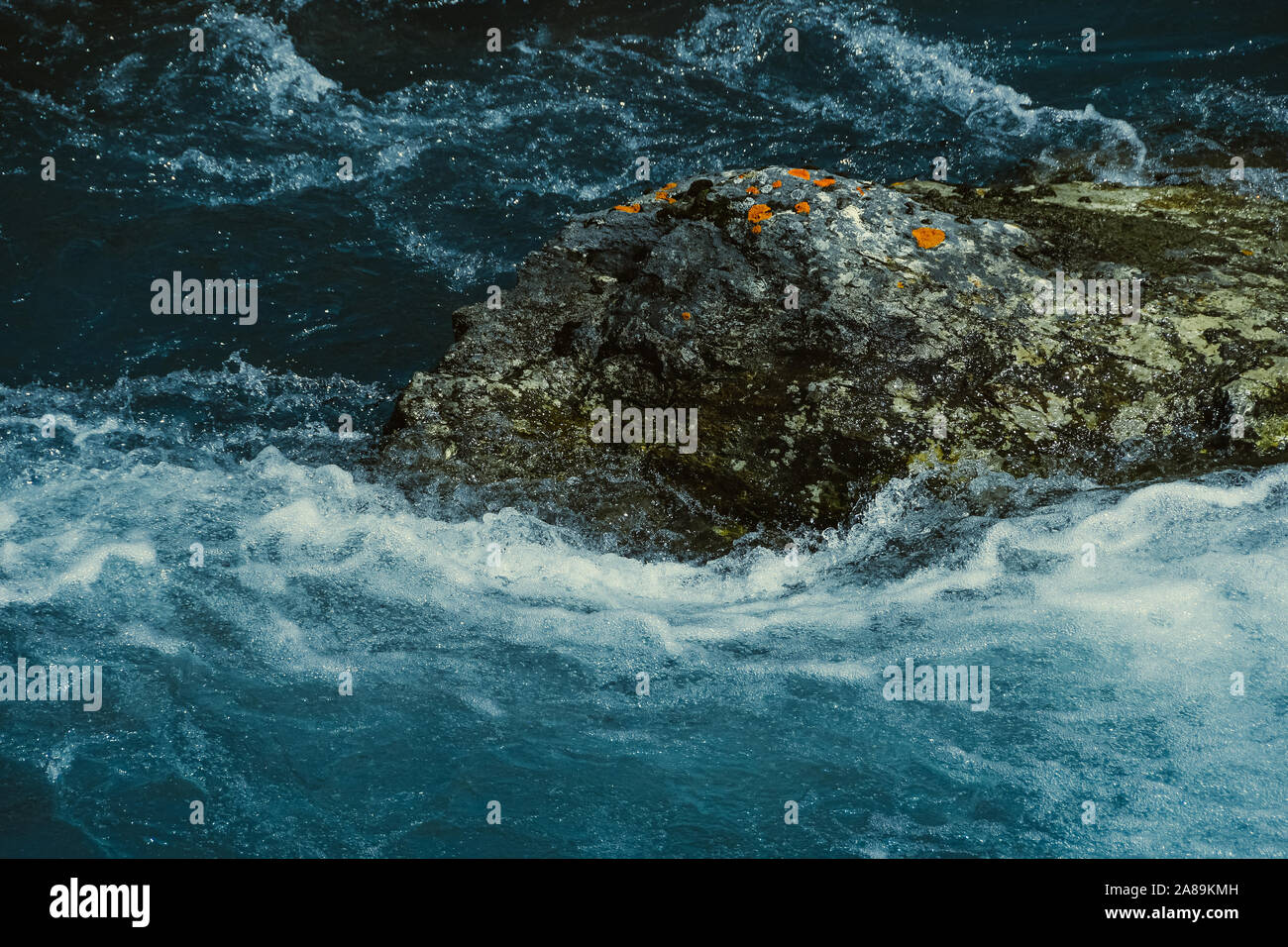 Fresh clean mountain water flow hi-res stock photography and images - Alamy