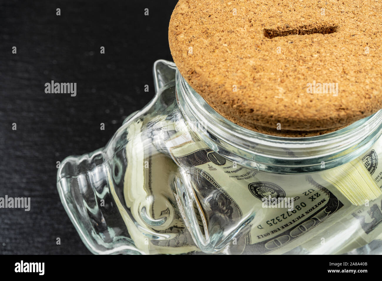 Large Piggy Bank Money Box,Glass Money Jar with bricks of 100 US