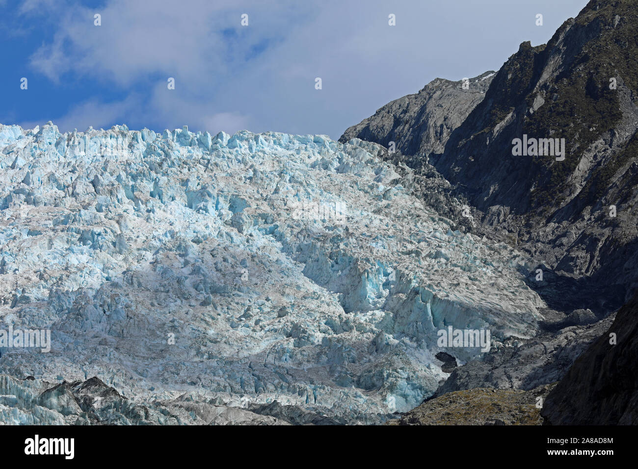 Glittering glaciers hi-res stock photography and images - Alamy