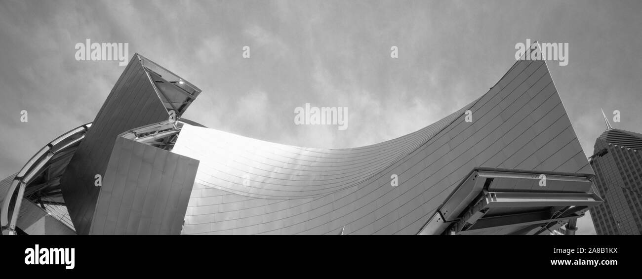 Low Angle View Of A Building, Millennium Park, Chicago, Illinois, USA Stock Photo
