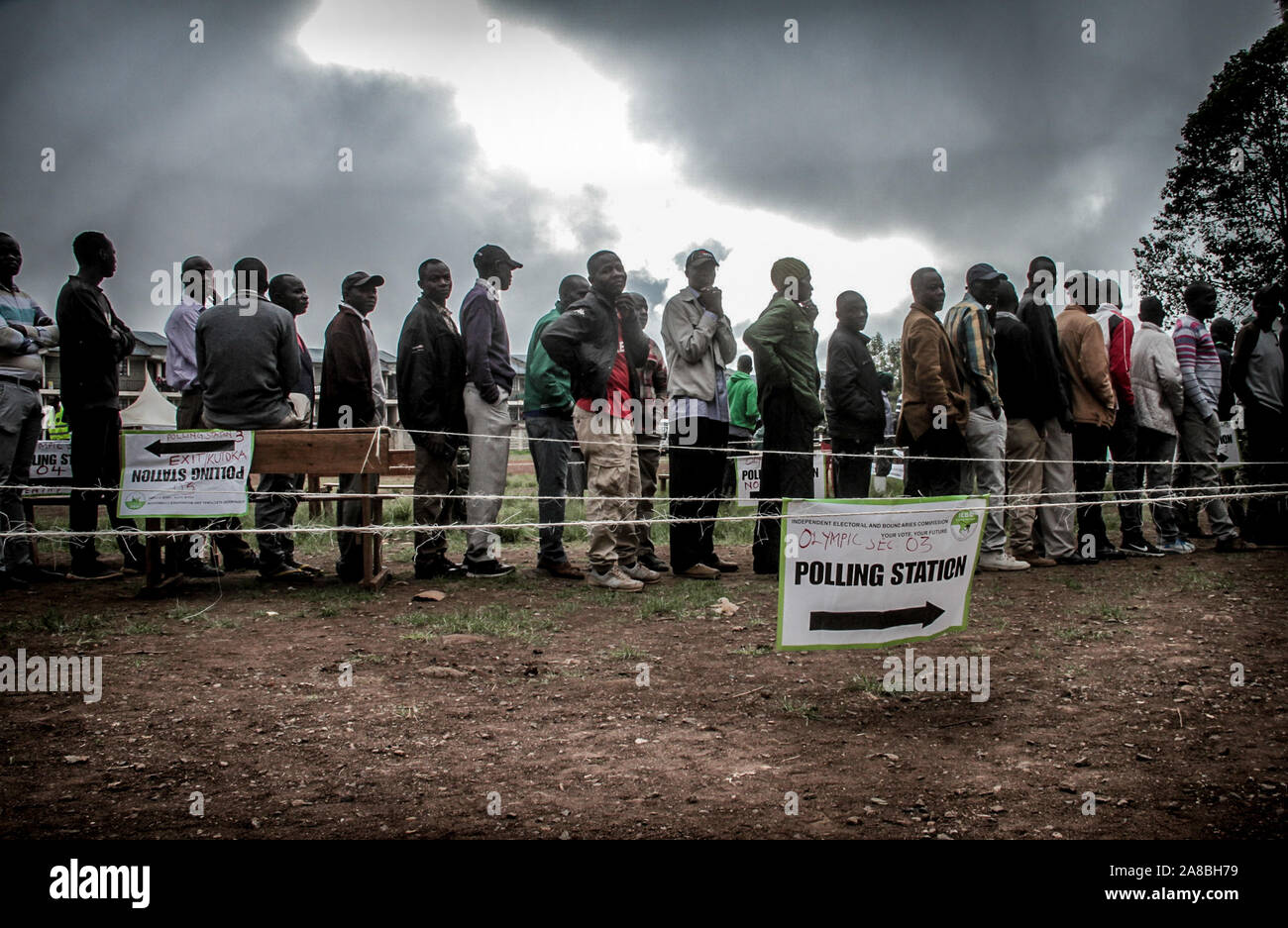 Nairobi Kenya 07th Nov 2019 Voters Queue Up To Cast Their Votes At A Polling Station During The New Member Of Parliament Election Kibera By Election Has Been Held Following The Death Of