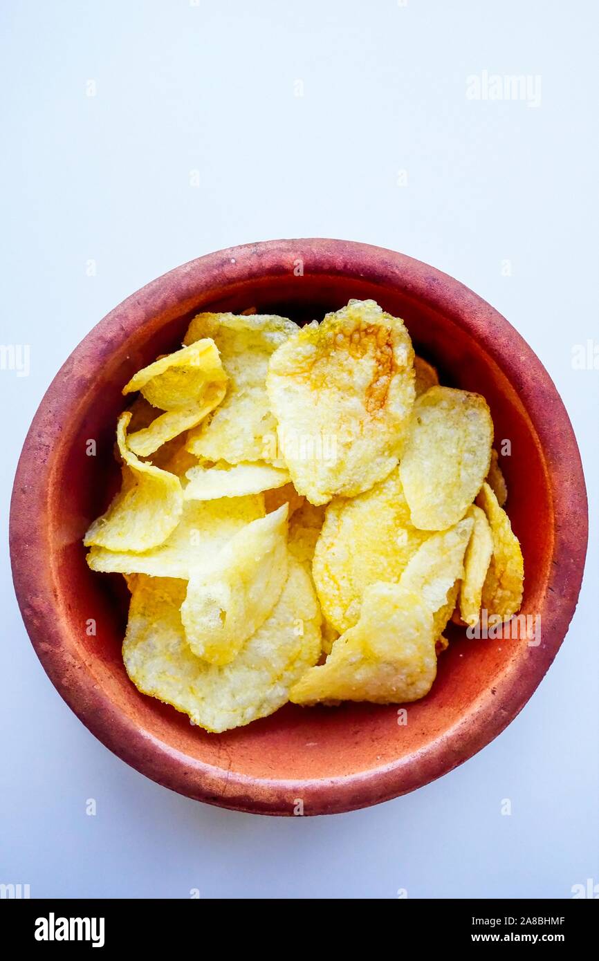 Plain crisps hi-res stock photography and images - Alamy