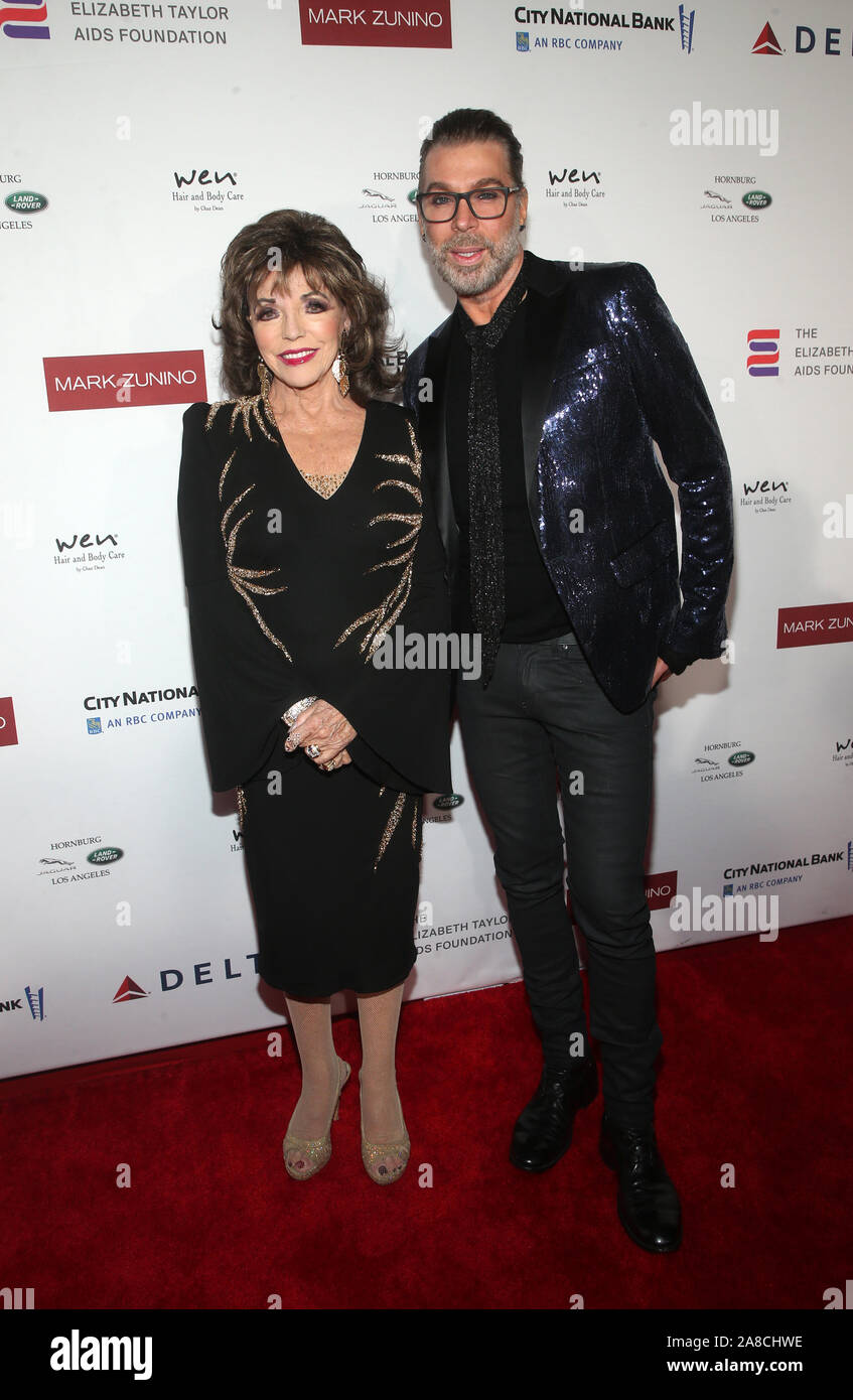 Beverly Hills, California, USA. 7th Nov 2019. Joan Collins, Chaz Dean ...