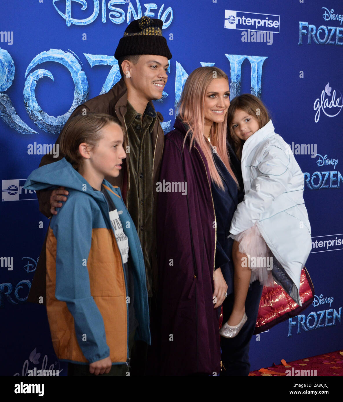 Los Angeles, United States. 07th Nov, 2019. Ashlee Simpson and her