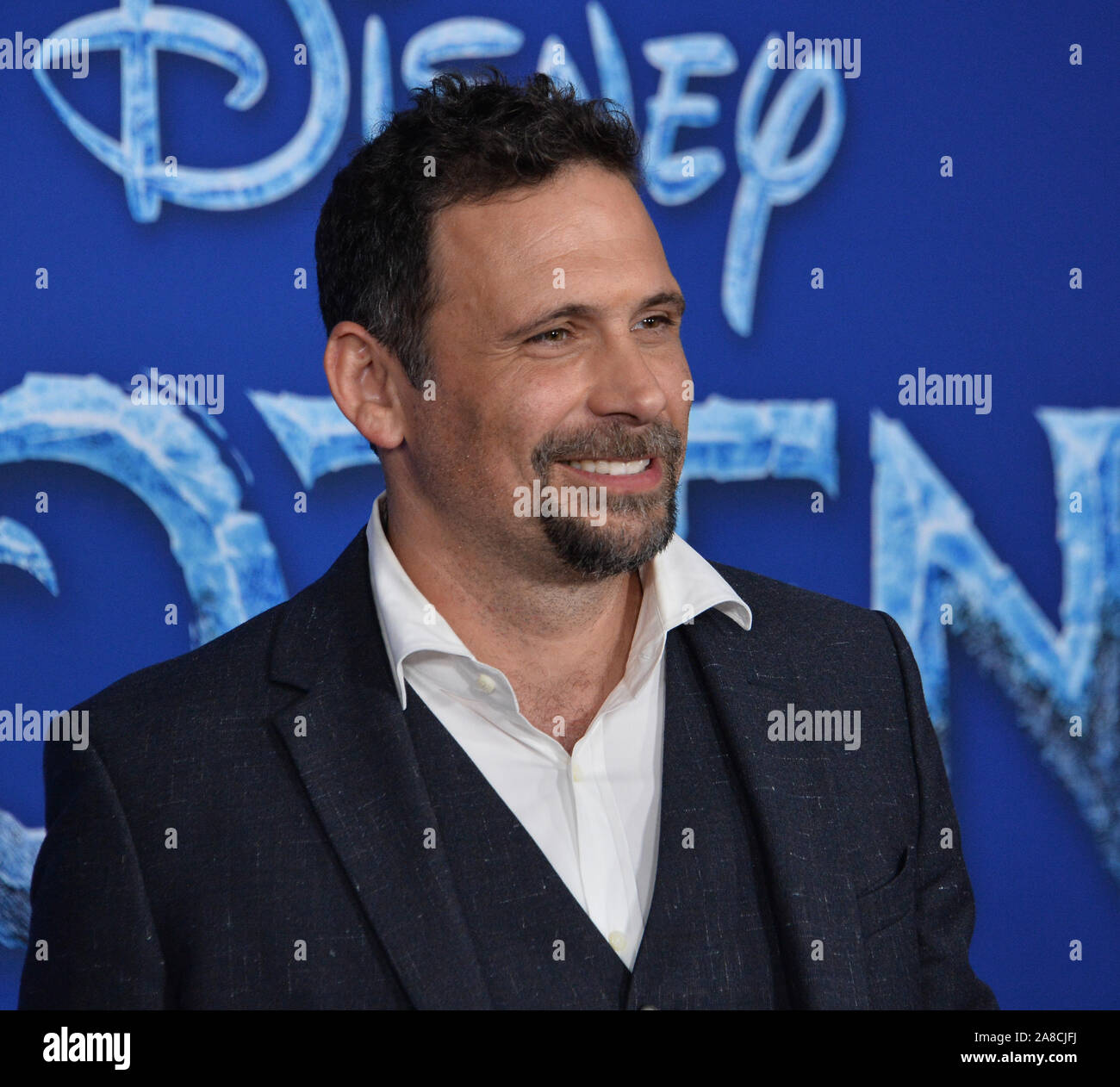 Los Angeles, United States. 07th Nov, 2019. Cast member Jeremy Sisto attends the premiere of the animated musical comedy 'Frozen II' premiere at the Dolby Theatre in the Hollywood section of Los Angeles on Thursday, November 7, 2019. Storyline: Anna, Elsa, Kristoff, Olaf and Sven leave Arendelle to travel to an ancient, autumn-bound forest of an enchanted land. They set out to find the origin of Elsa's powers in order to save their kingdom. Photo by Jim Ruymen/UPI Credit: UPI/Alamy Live News Stock Photo