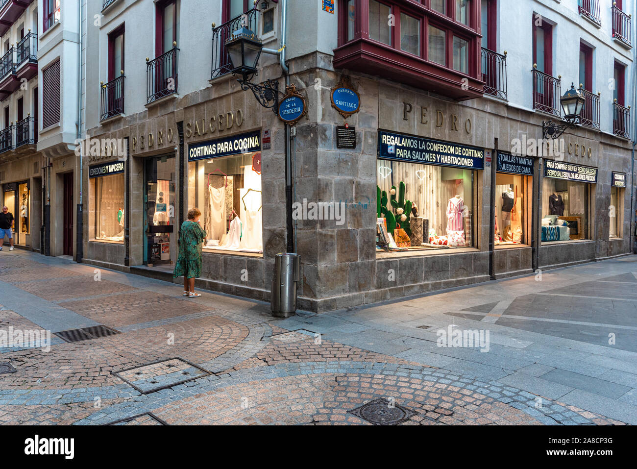 Bilbao, Spain - September 16, 2019. The facade of the Textile shop Pedro  Salcedo Dilua on street Dendarikale Stock Photo - Alamy