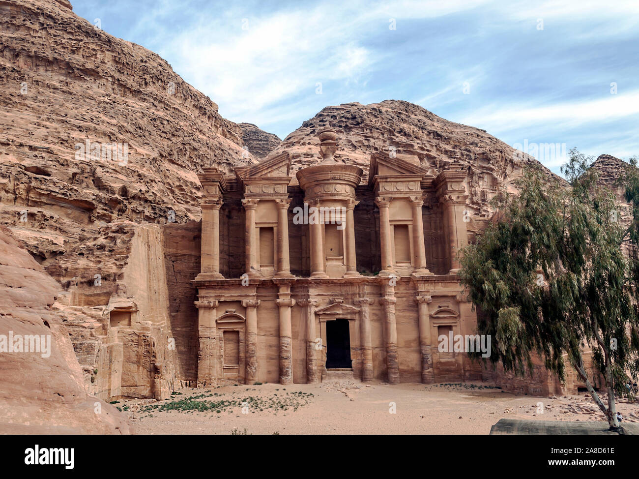 Ruins of the ancient city of Petra in Jordan. Petra is an important  archaeological site in Jordan, and the capital of the ancient Nabatean  kingdom, wh Stock Photo - Alamy