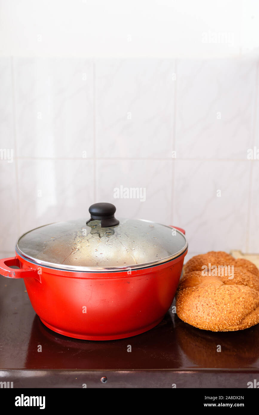 Shabbat Hot Plate - The Best Warming Trays for Shabbos