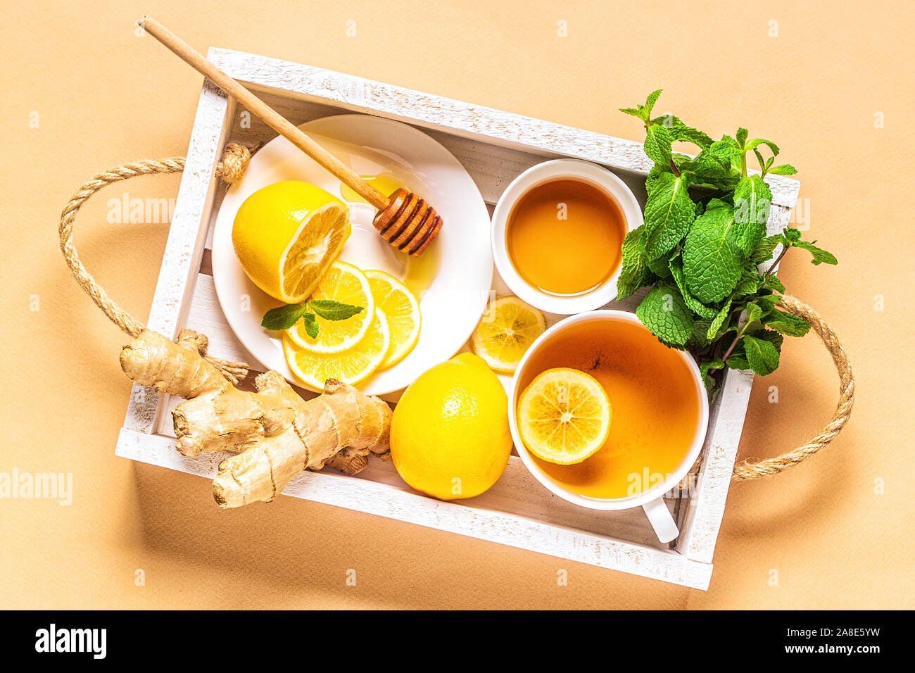 Green tea with lemon and honey, Immunity boosting and cold remedies