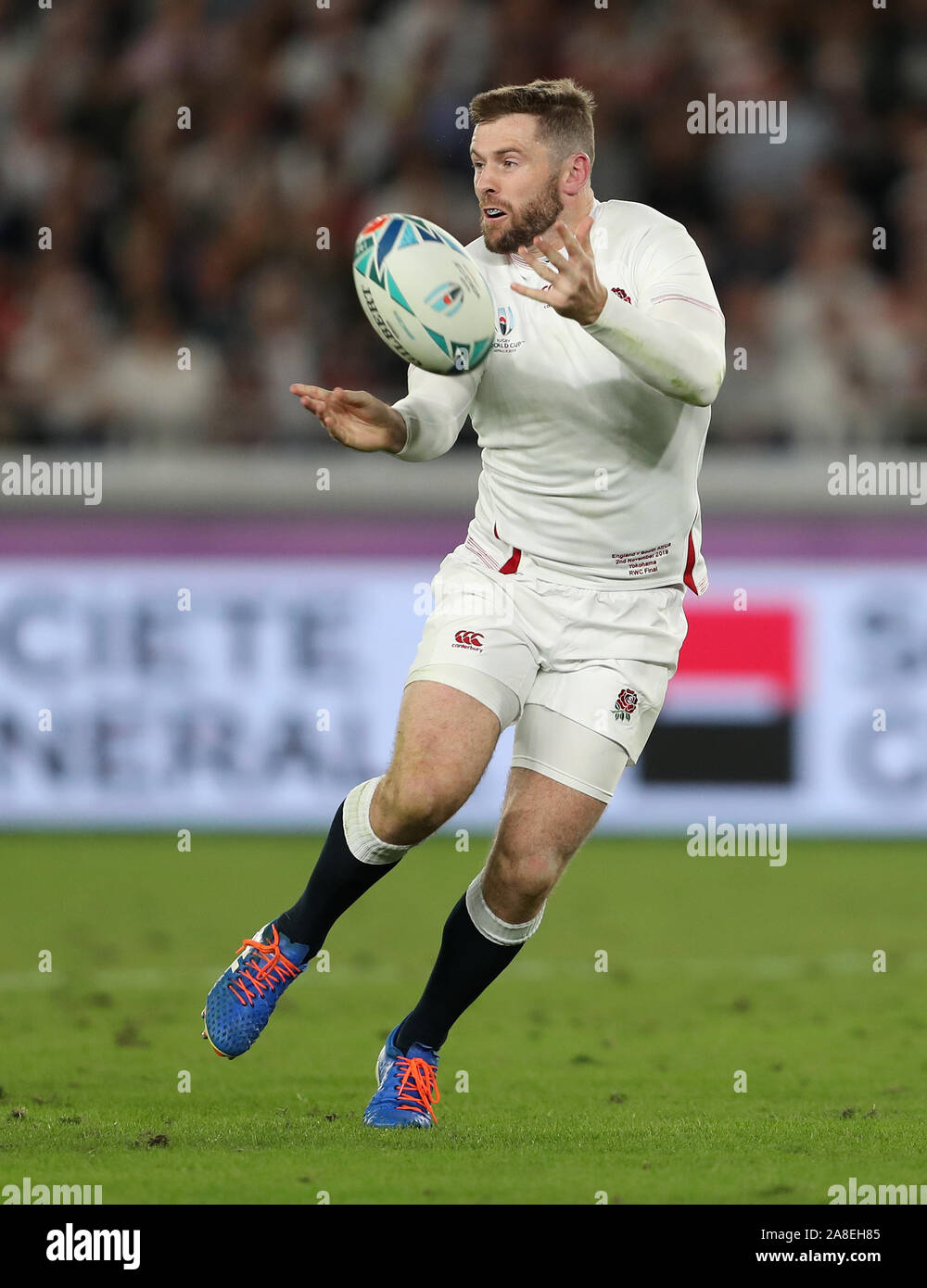 England's Elliot Daly during the 2019 Rugby World Cup final match at Yokohama Stadium. Stock Photo