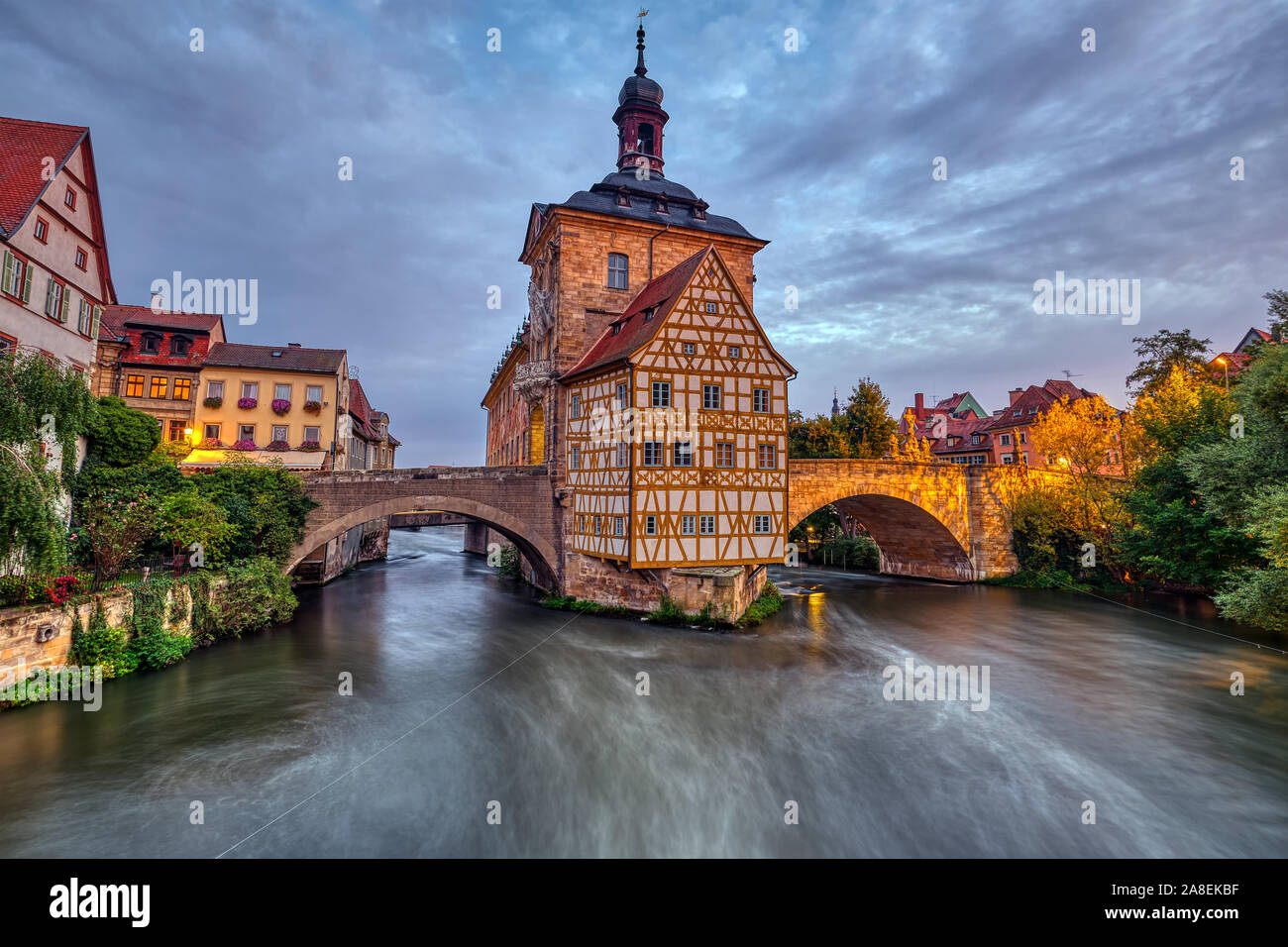 the-historic-old-town-hall-of-bamberg-in-bavaria-germany-at-dawn-stock