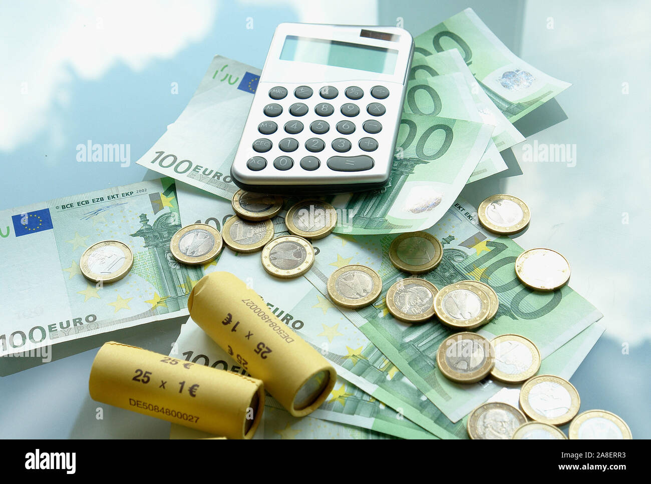 Taschenrechner und Euro, Stock Photo