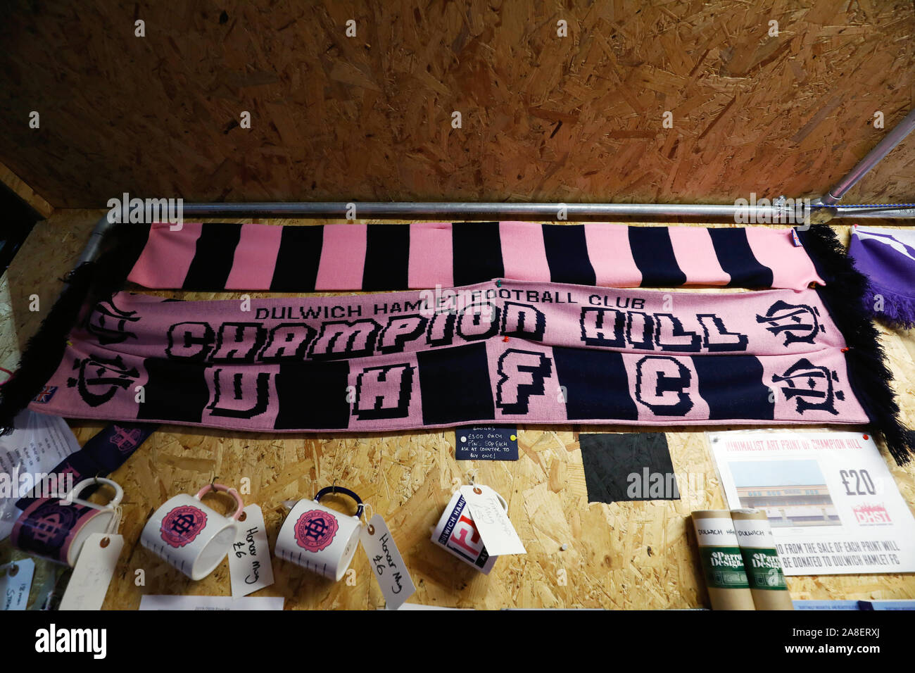 opnå Imponerende tag et billede General view of Dulwich Hamlet merchandise in the club shop before the FA  Cup First Round match at Champion Hill, London Stock Photo - Alamy