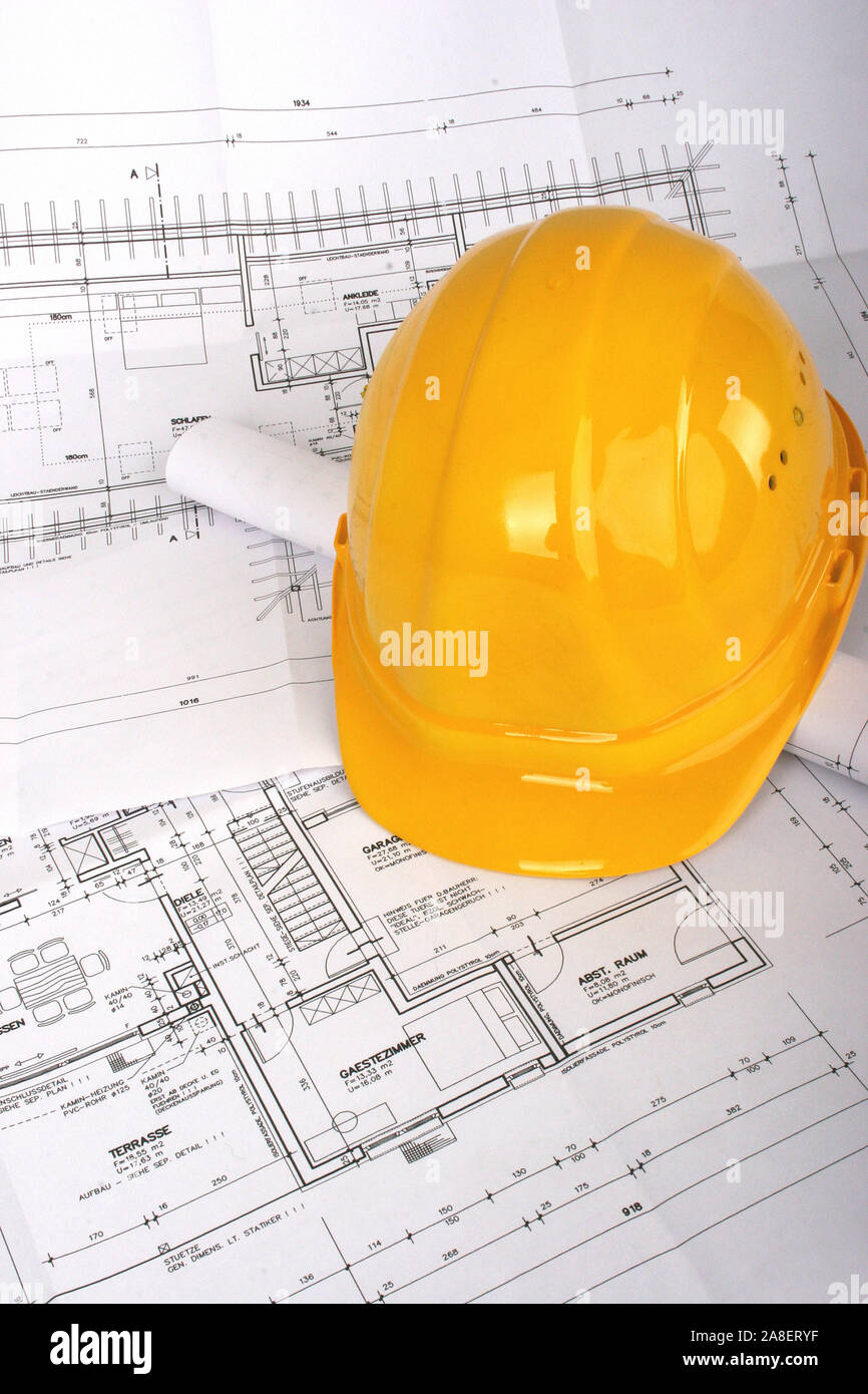 Bauplan und Helm, Symbolbild für Architekt, Architekten, Stock Photo