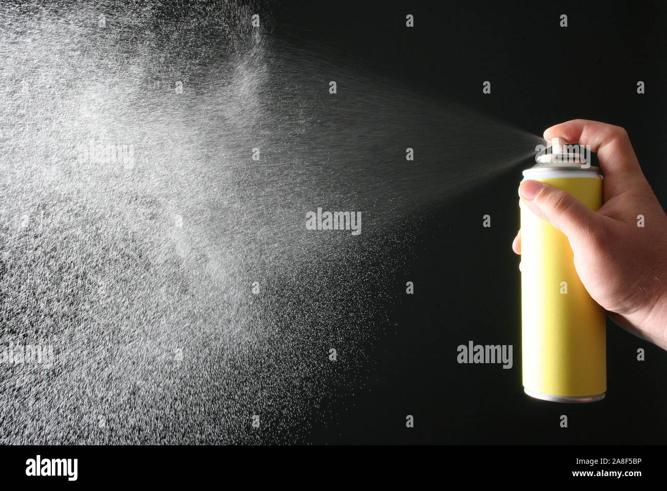 Spraydose, Sprühnebel, CO2, Umwelt, Gift, Haarspray, Deo, Reinigungsmittel, Ozonloch, Stock Photo