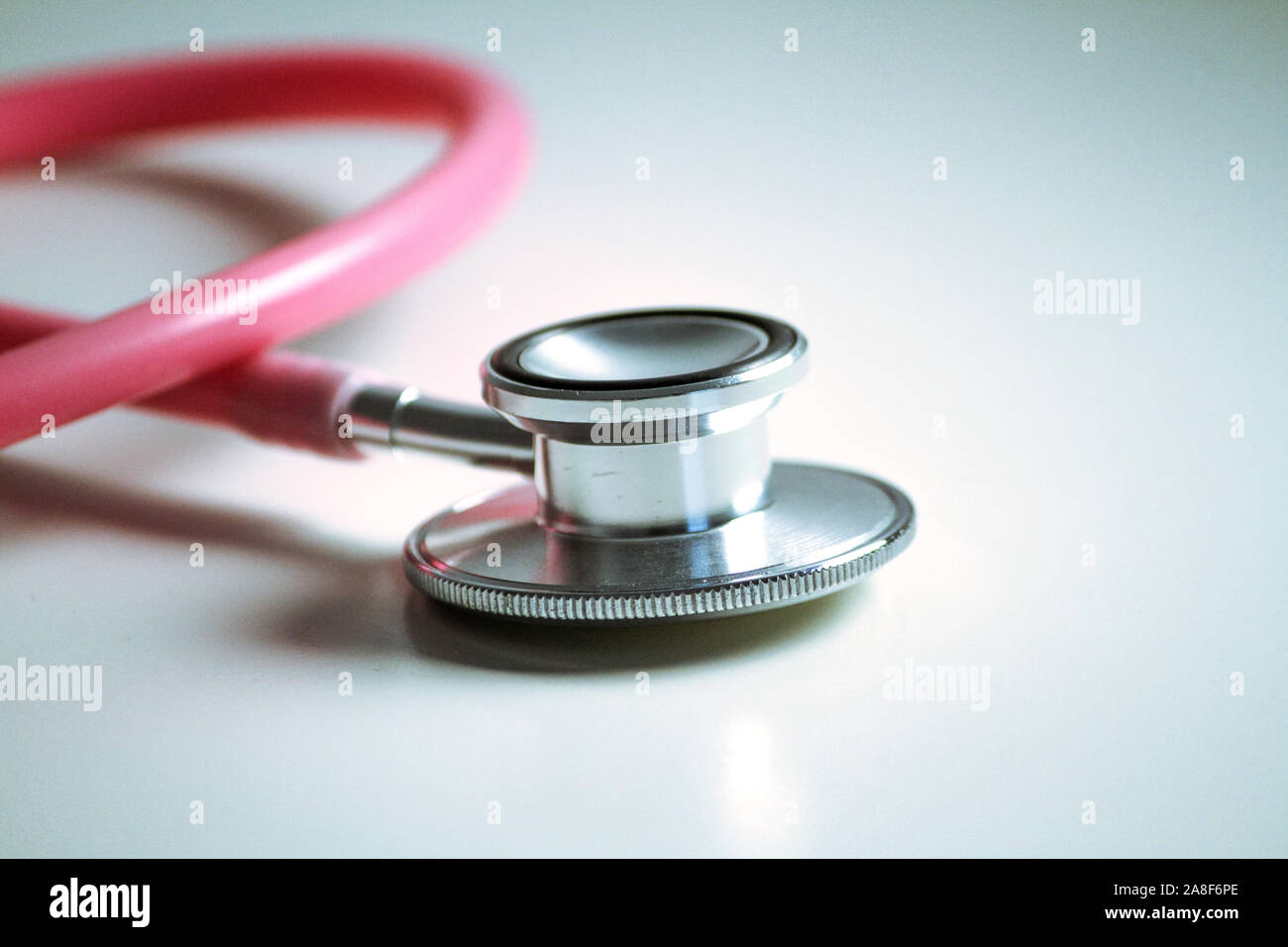Nurse stethoscope listen hi-res stock photography and images - Alamy