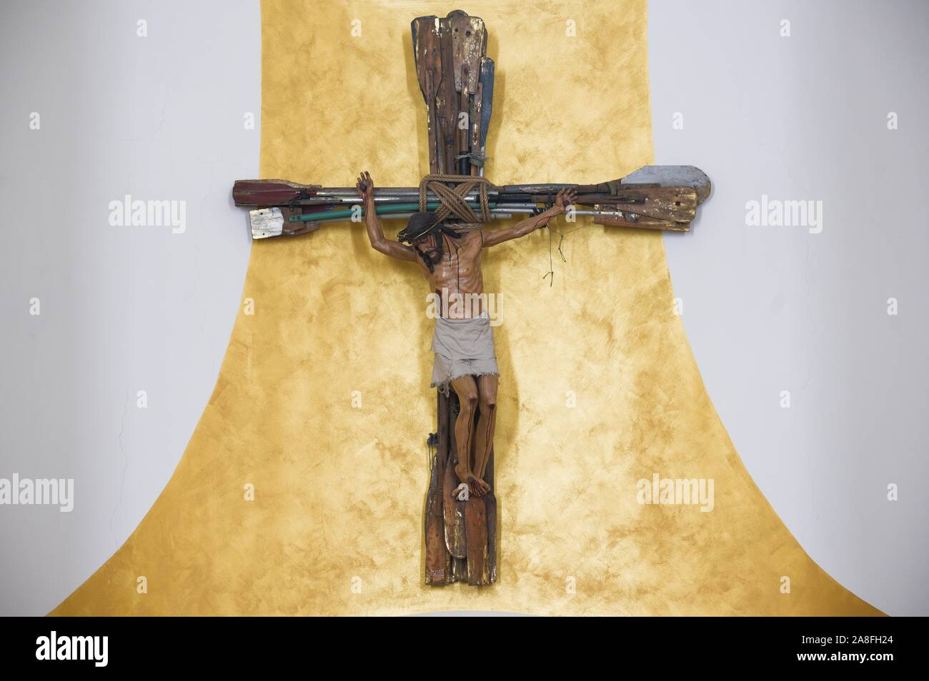 Strictly No Sales To French Media Or Publishers October 21 19 Lampedusa Italia A Statue Of Jesus Christ Attached To A Cross Made Of Paddles In The Church Of Strictly No Sales To French Media Or Publishers October 21 19 Lampedusa Italia A Statue Of Jesus Christ Attached To A Cross Made Of Paddles In The Church Of