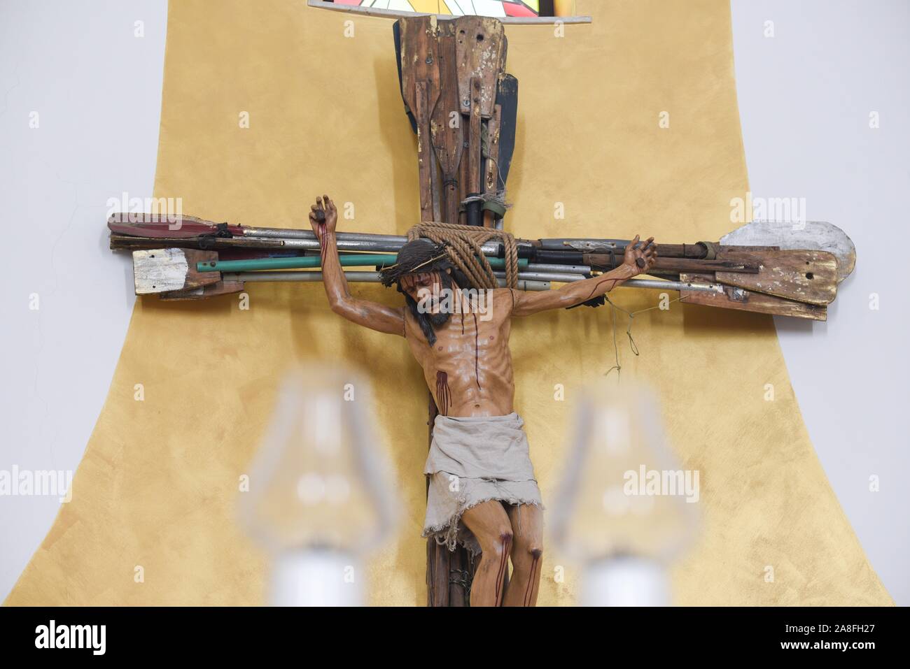 Strictly No Sales To French Media Or Publishers October 21 19 Lampedusa Italia A Statue Of Jesus Christ Attached To A Cross Made Of Paddles In The Church Of