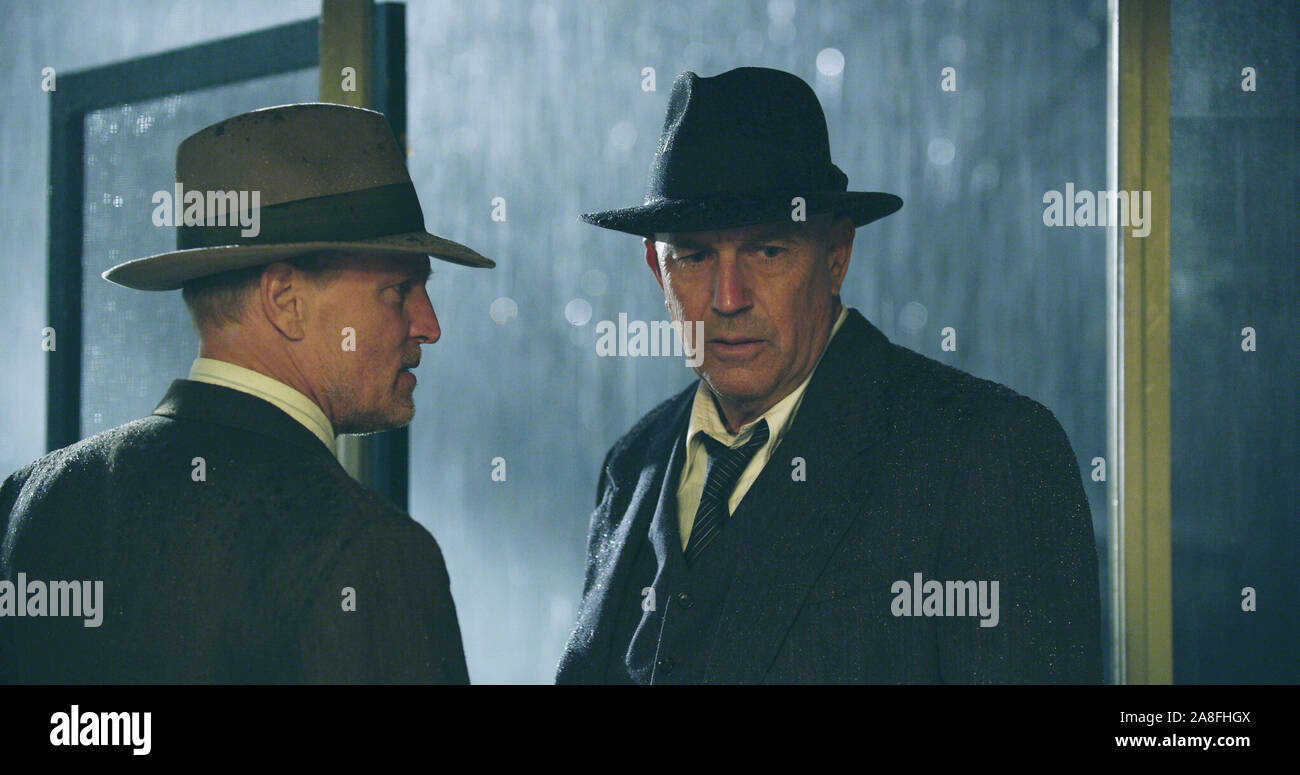 USA. Kevin Costner and Woody Harrelson in the ©Netflix new movie: …