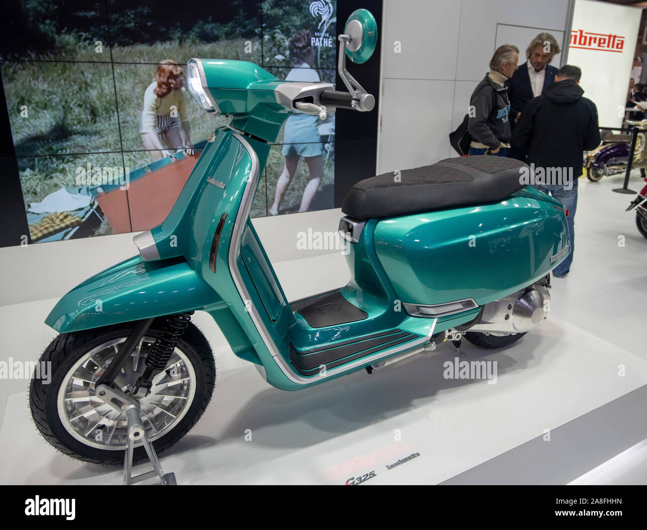 G325 hi-res stock photography and images - Alamy