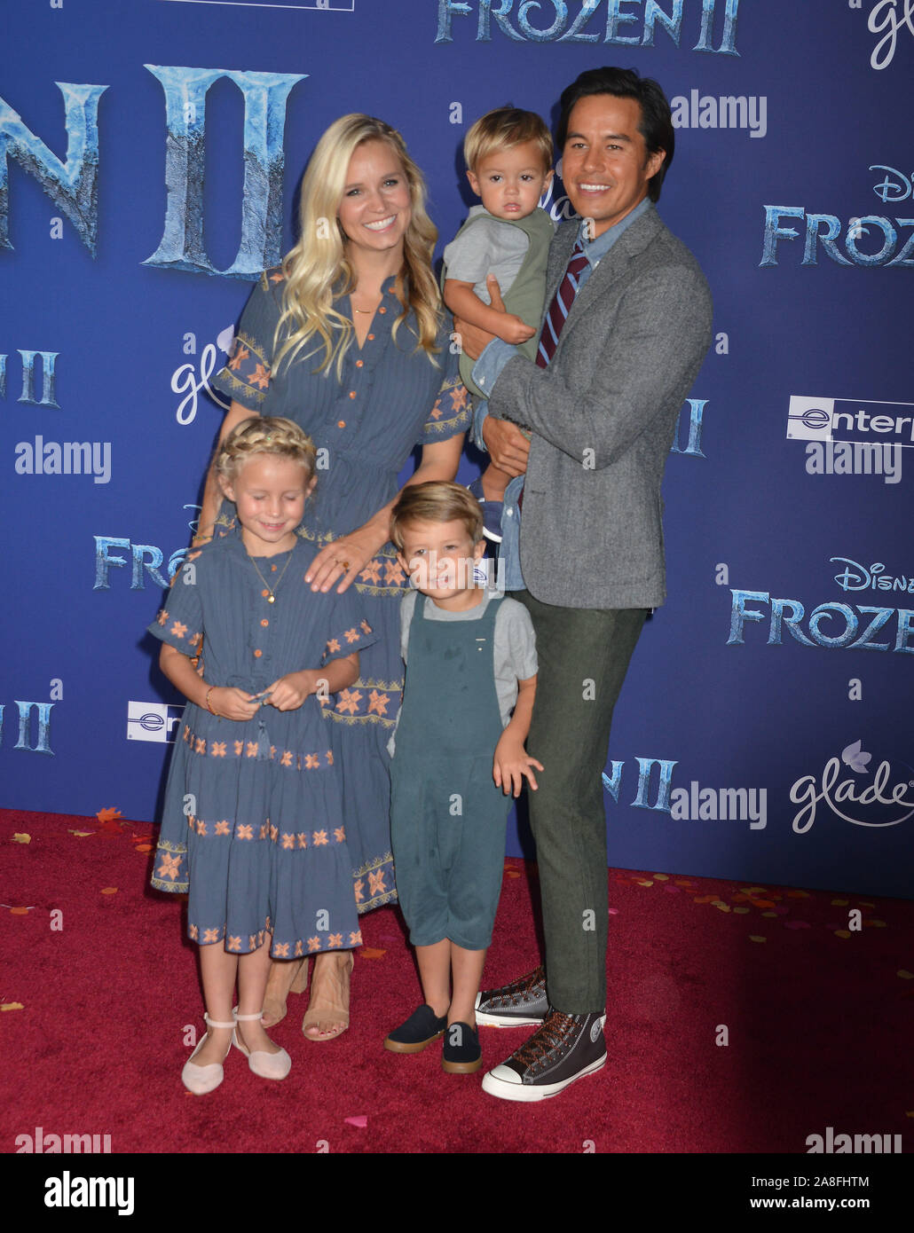 Garrett gee with wife jessica hires stock photography and images Alamy
