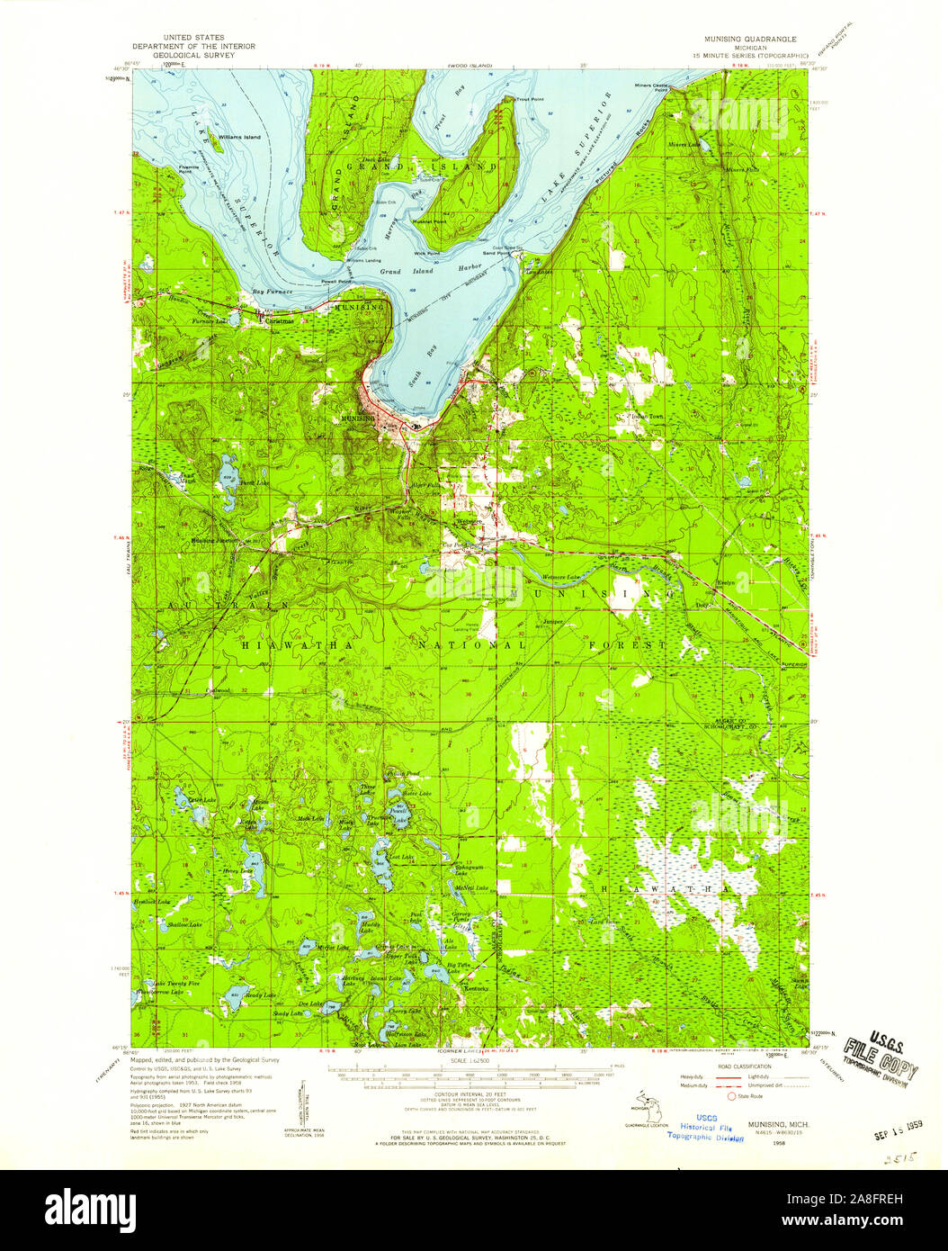 Munising michigan map hi res stock photography and images alamy