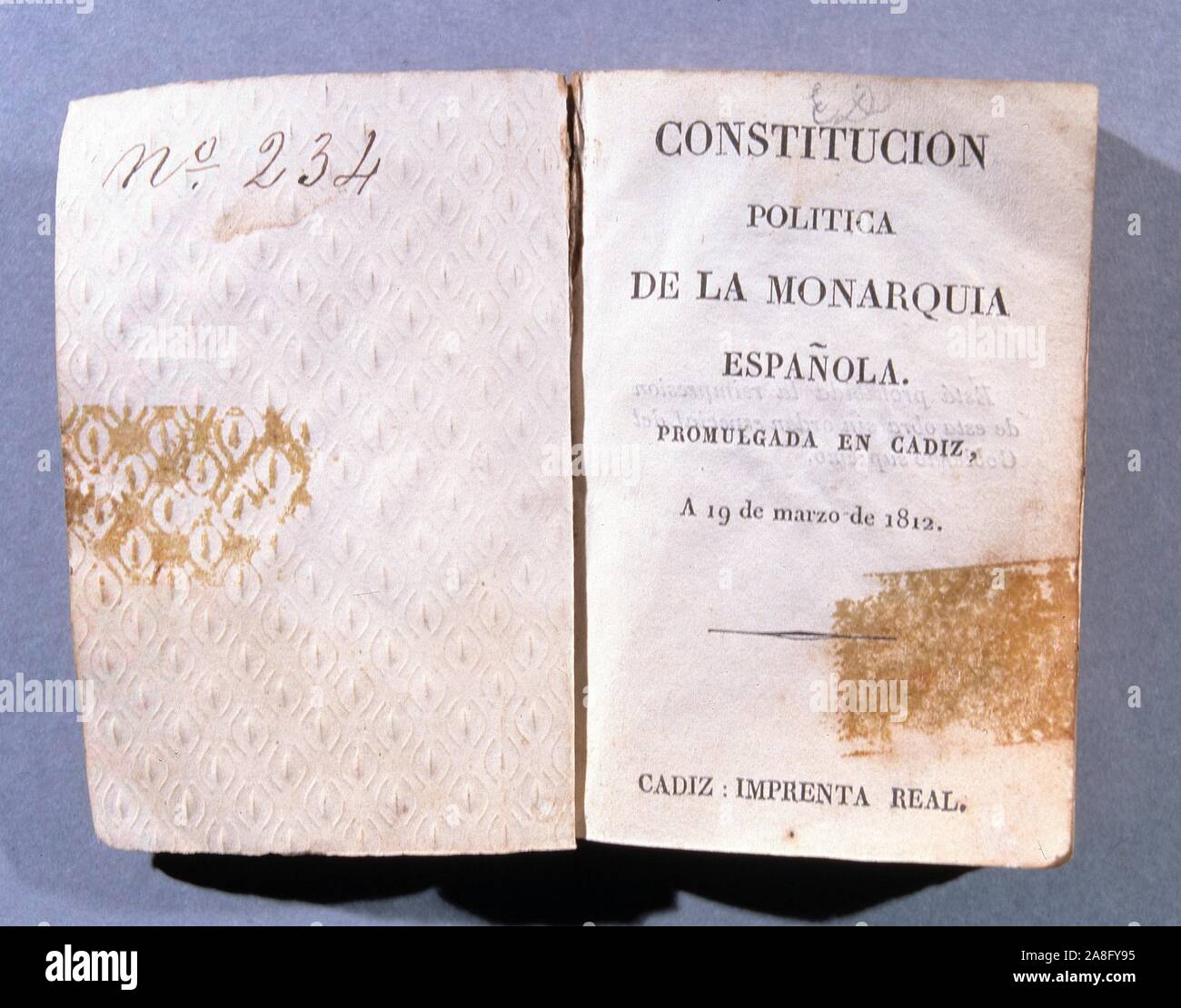 FERNANDO VII REY DE ESPAÑA.1784 - 1833 CONSTITUCION DE 1812 EJEMPLAR DEPOSITADO EN EL MUSEO HISTORICO DE CADIZ. Stock Photo