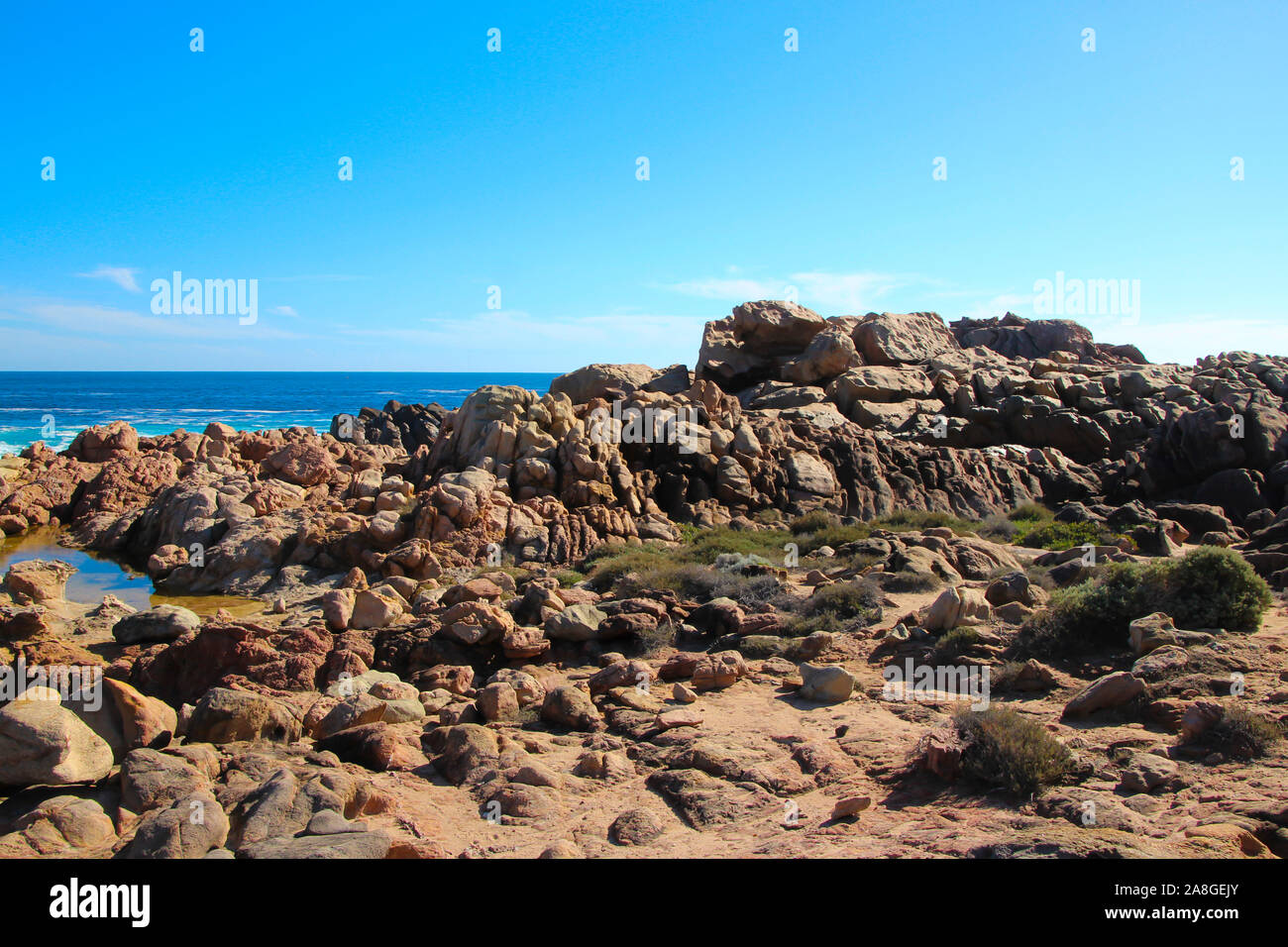Canal Rocks Scenic views of the Indian Ocean washing over the old gneiss ...