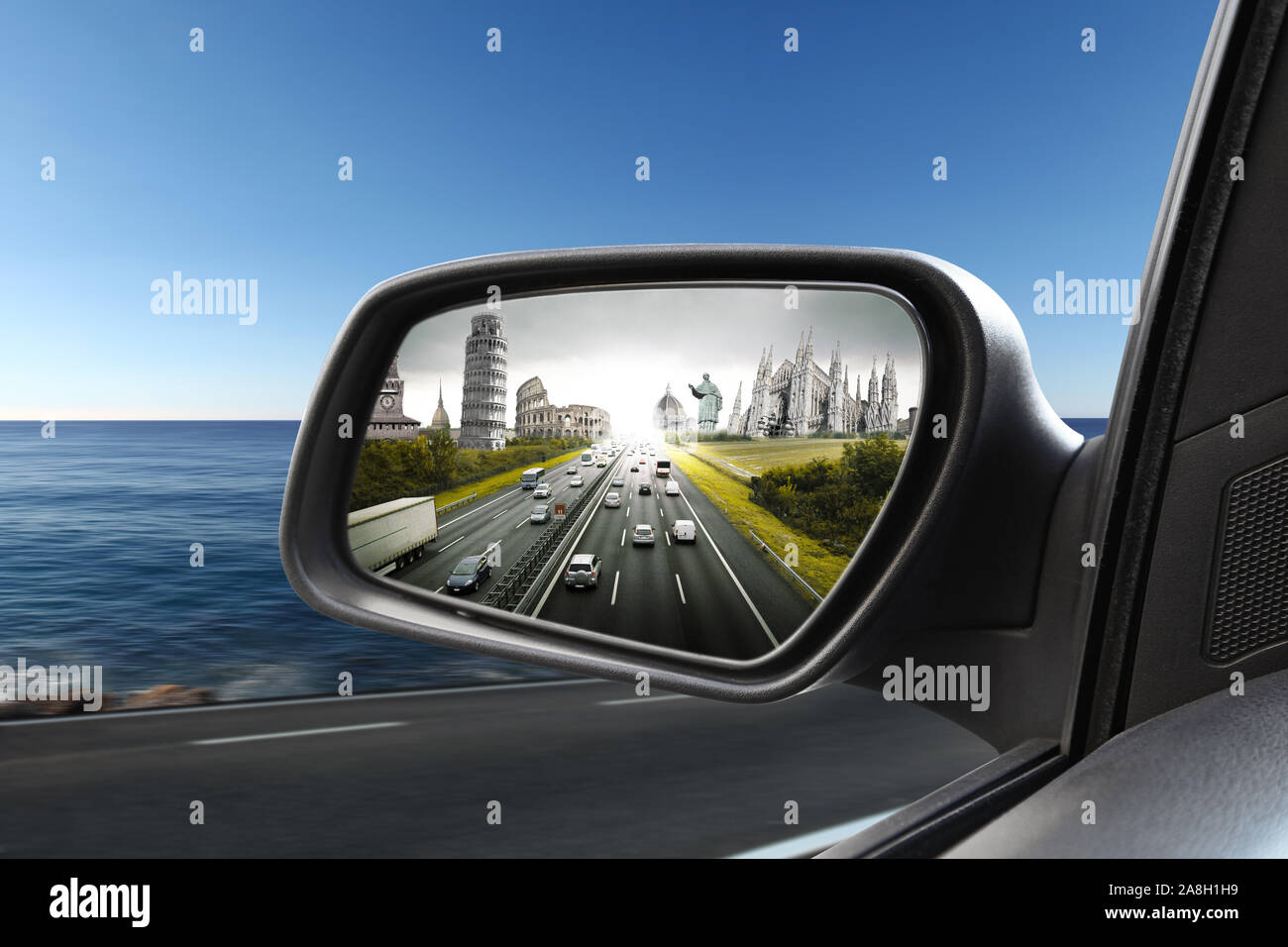Rearview mirror scene hi-res stock photography and images - Alamy