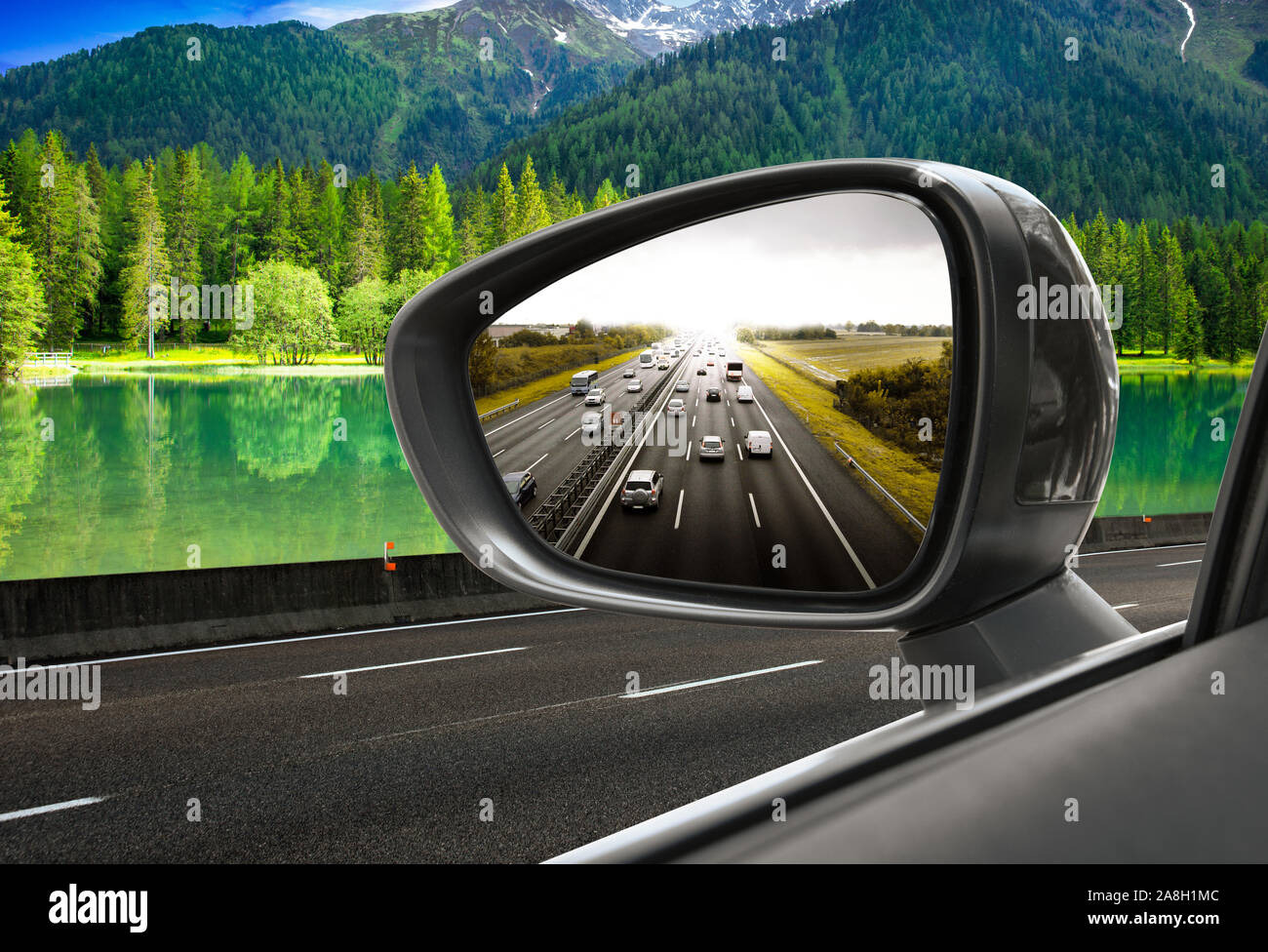 Rearview mirror scene hi-res stock photography and images - Alamy