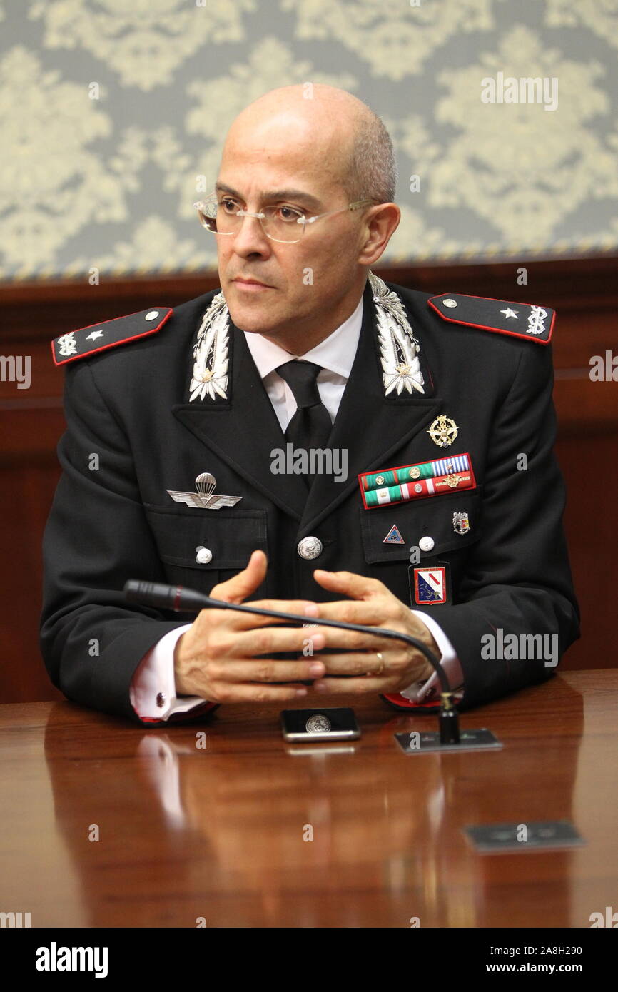 Comandante generale dellarma dei carabinieri hi-res stock photography ...