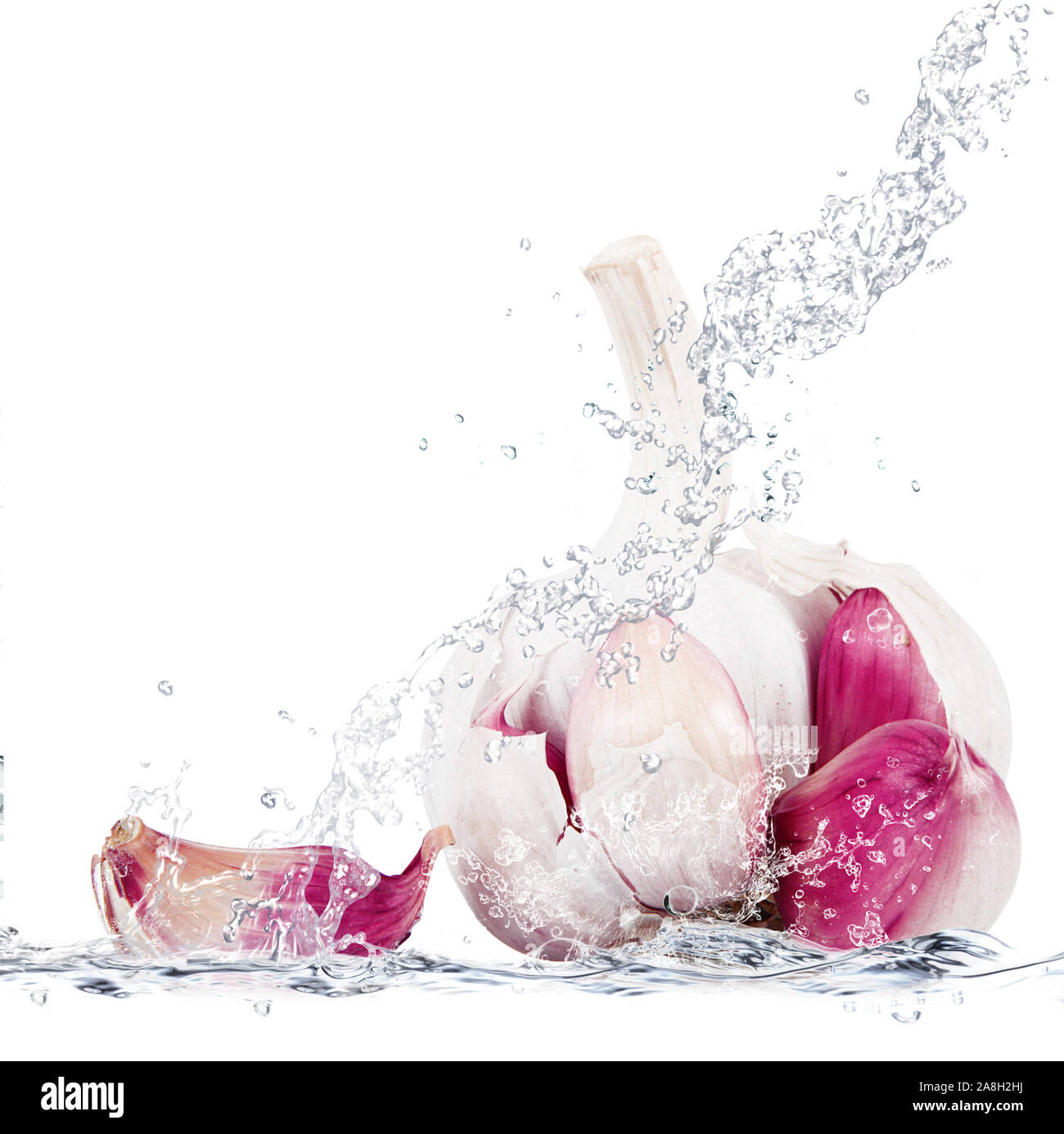 Garlic falling hi-res stock photography and images - Alamy