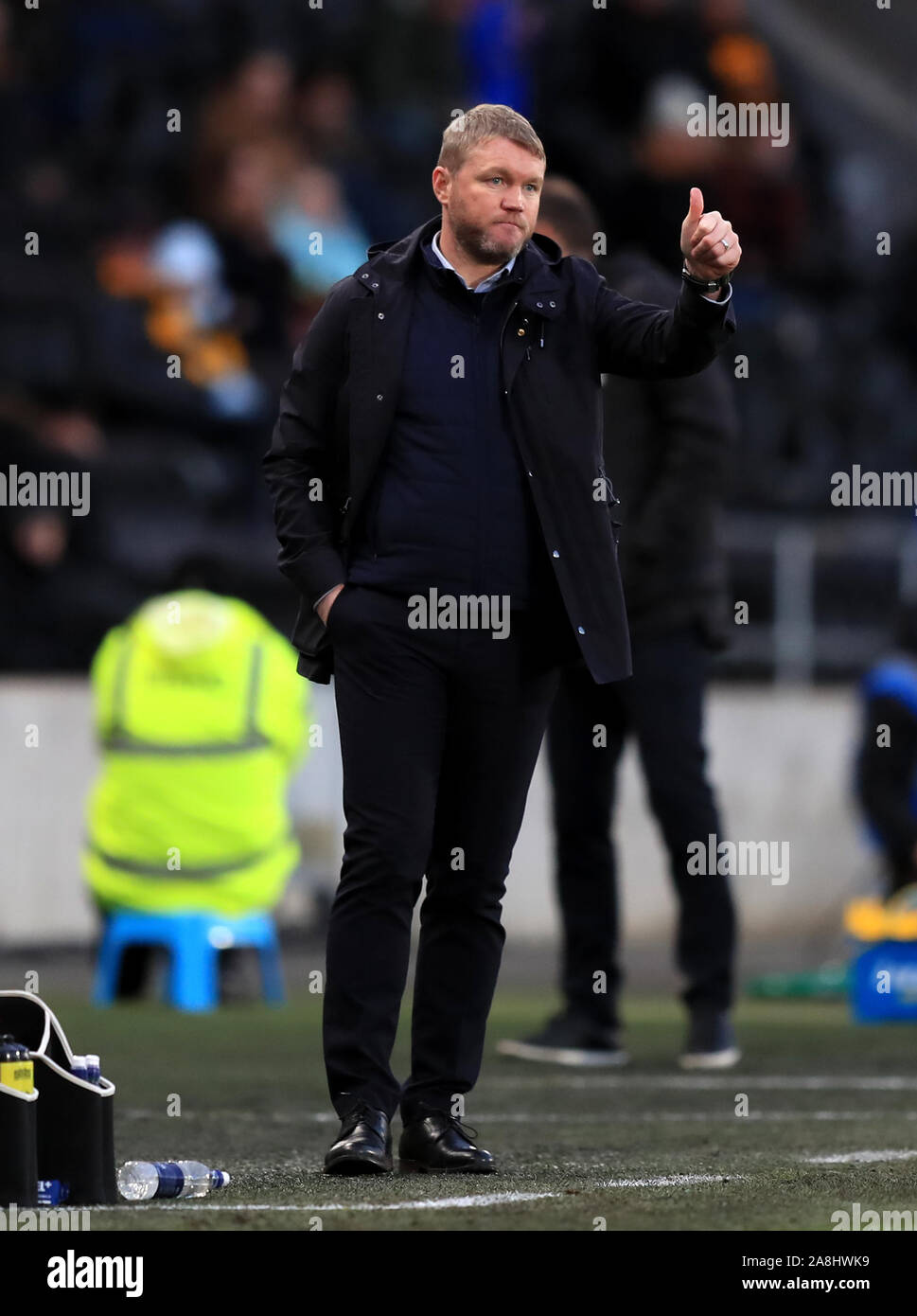 Hull City manager Grant McCann during the Sky Bet Championship match at the KCOM Stadium, Hull. Stock Photo