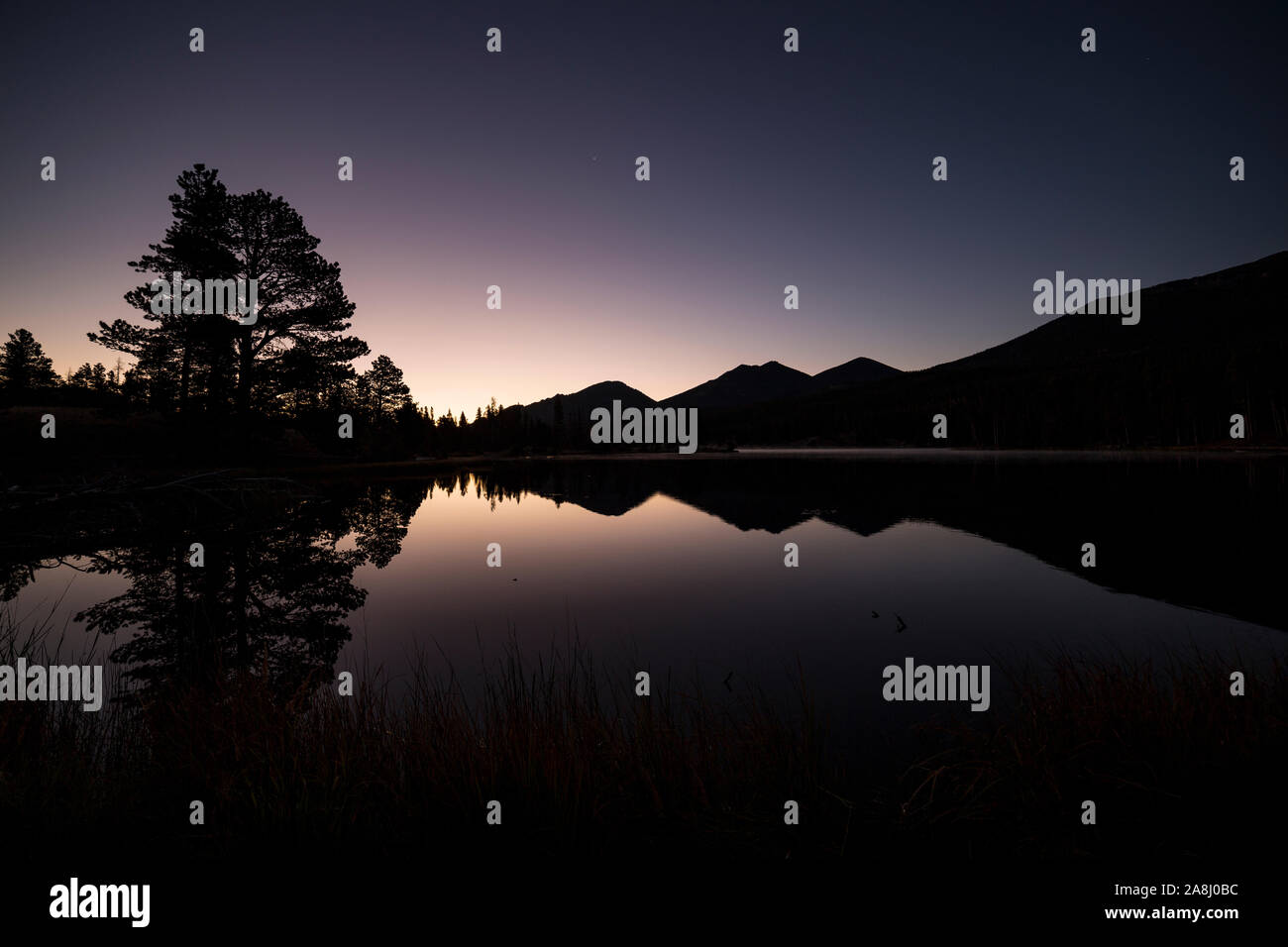 Sprague Lake at dawn, Rocky Mountains, Colorado, USA Stock Photo