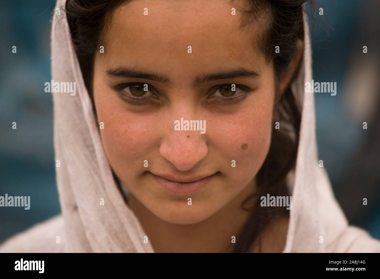 Kashmiri girl hires stock photography and images Alamy