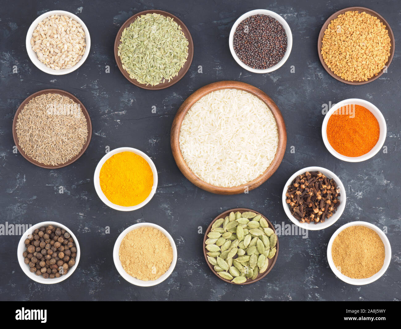 Cardamom, cloves, ginger hires stock photography and images Alamy