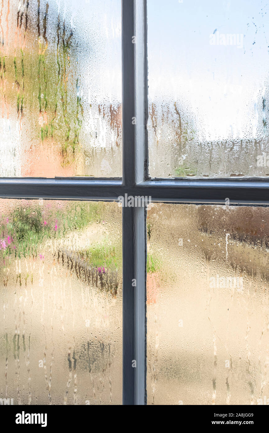 Condensation mould window hires stock photography and images Alamy