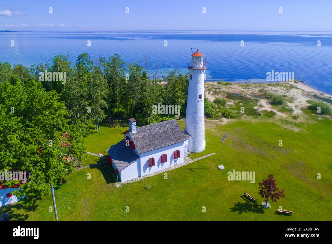 Sturgeon point lighthouse hi-res stock photography and images - Alamy
