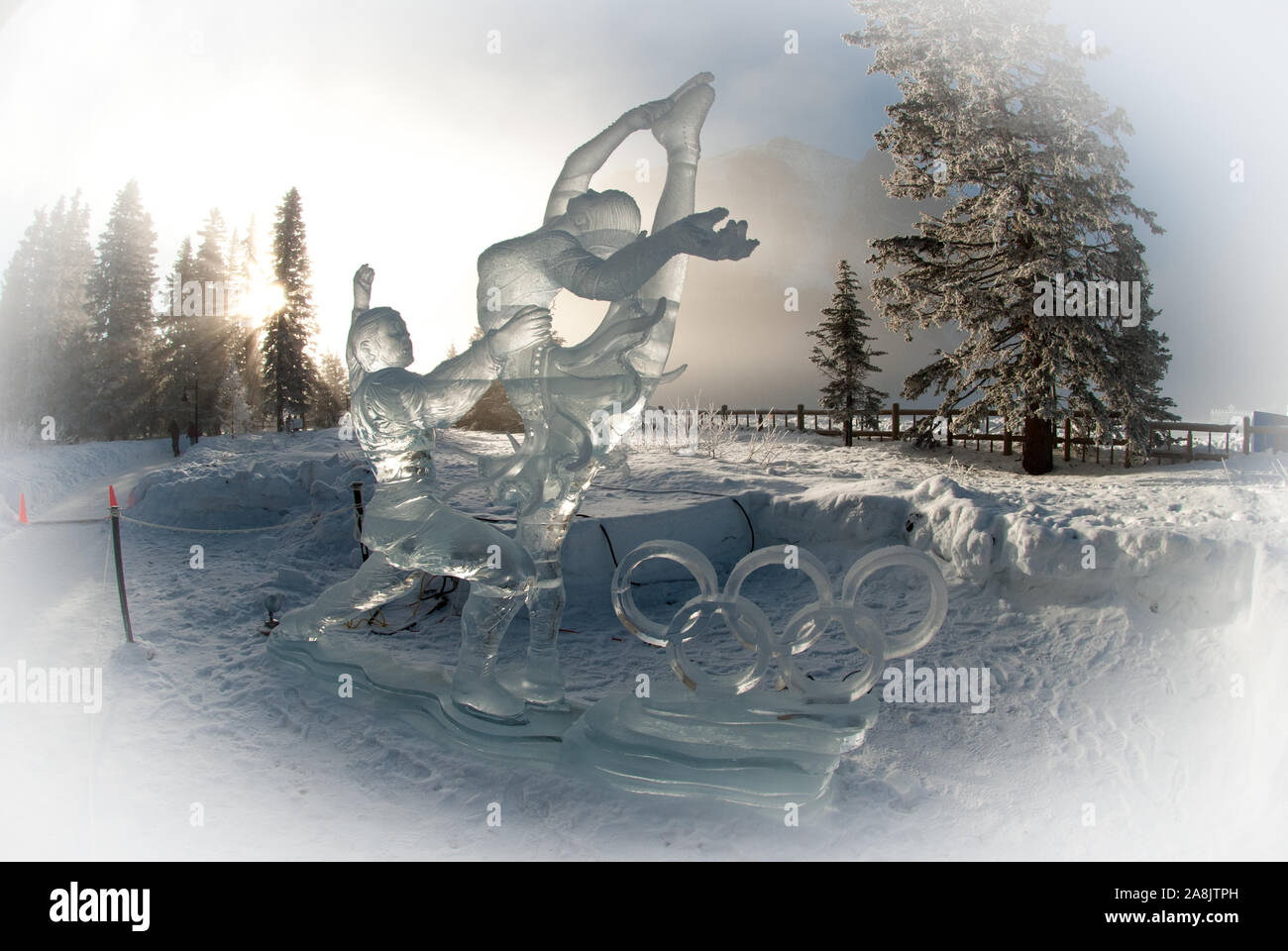 2014 Ice Sculpture at Lake Louise Ice Magic Festival, Lake Louise ...