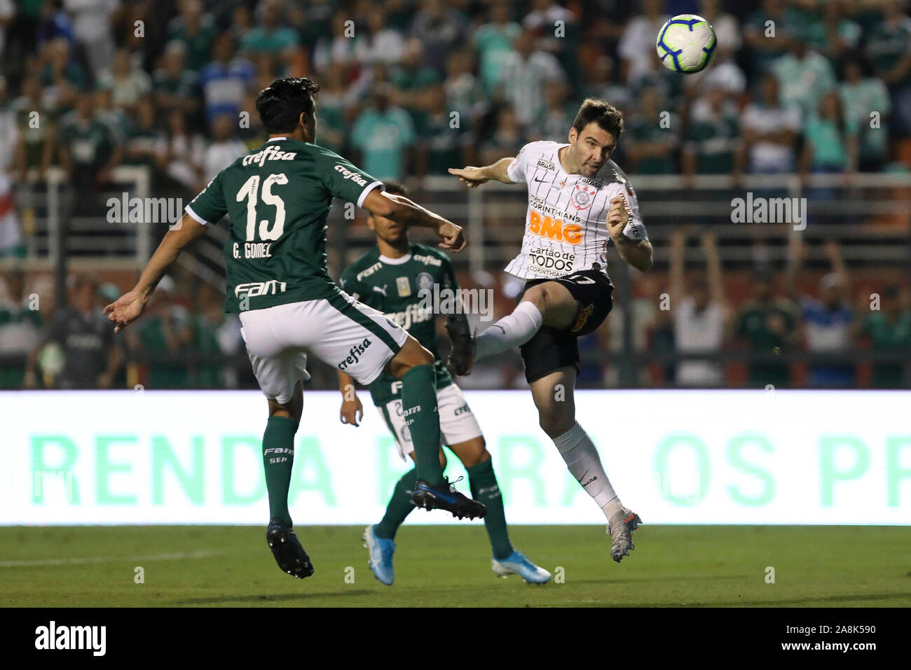 Sao Paulo Sp 09 11 2019 Palmeiras X Corinthians Mauro Boselli From Corinthians Heads Towards Goal During A Match Between Palmeiras Vs Corinthians Held At Paulo Machado De Carvalho Municipal Stadium Pacaembu