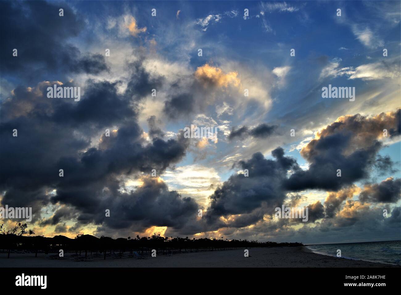 Clouds in tropical sky hi-res stock photography and images - Alamy