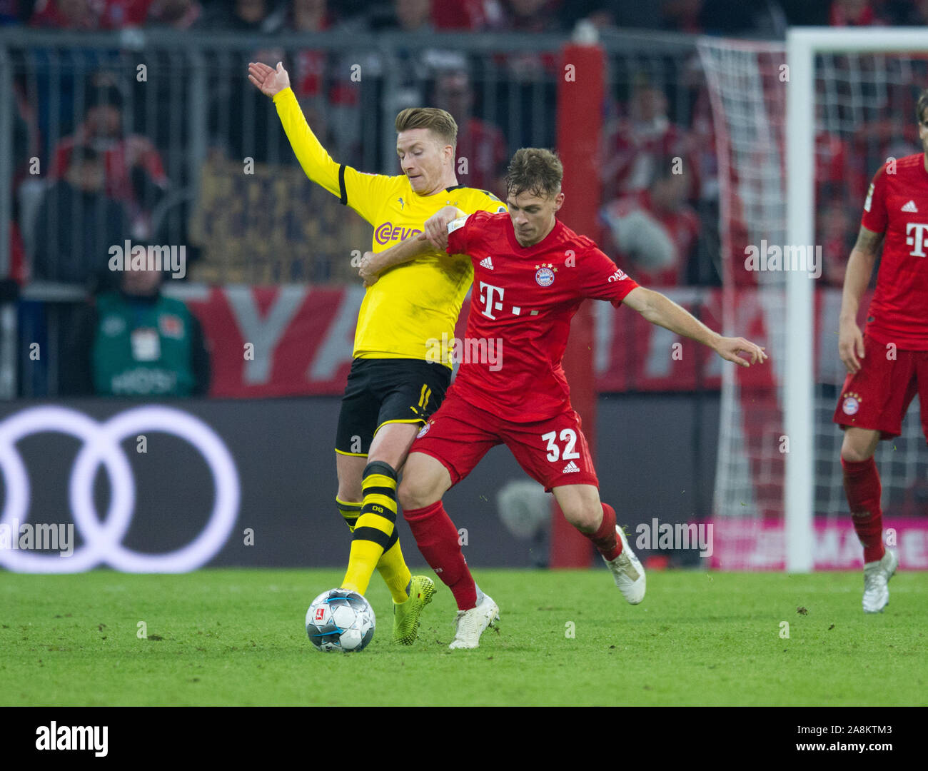 Marco Reus (BVB) in duels with Joshua Kimmich (FC Bayern Munich) GES/Soccer/1.  Bundesliga: FC